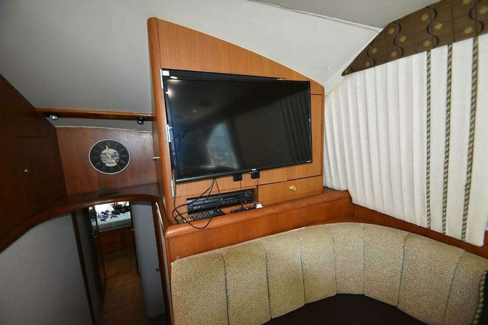 1997 Ocean 48 Convertible - Image 14