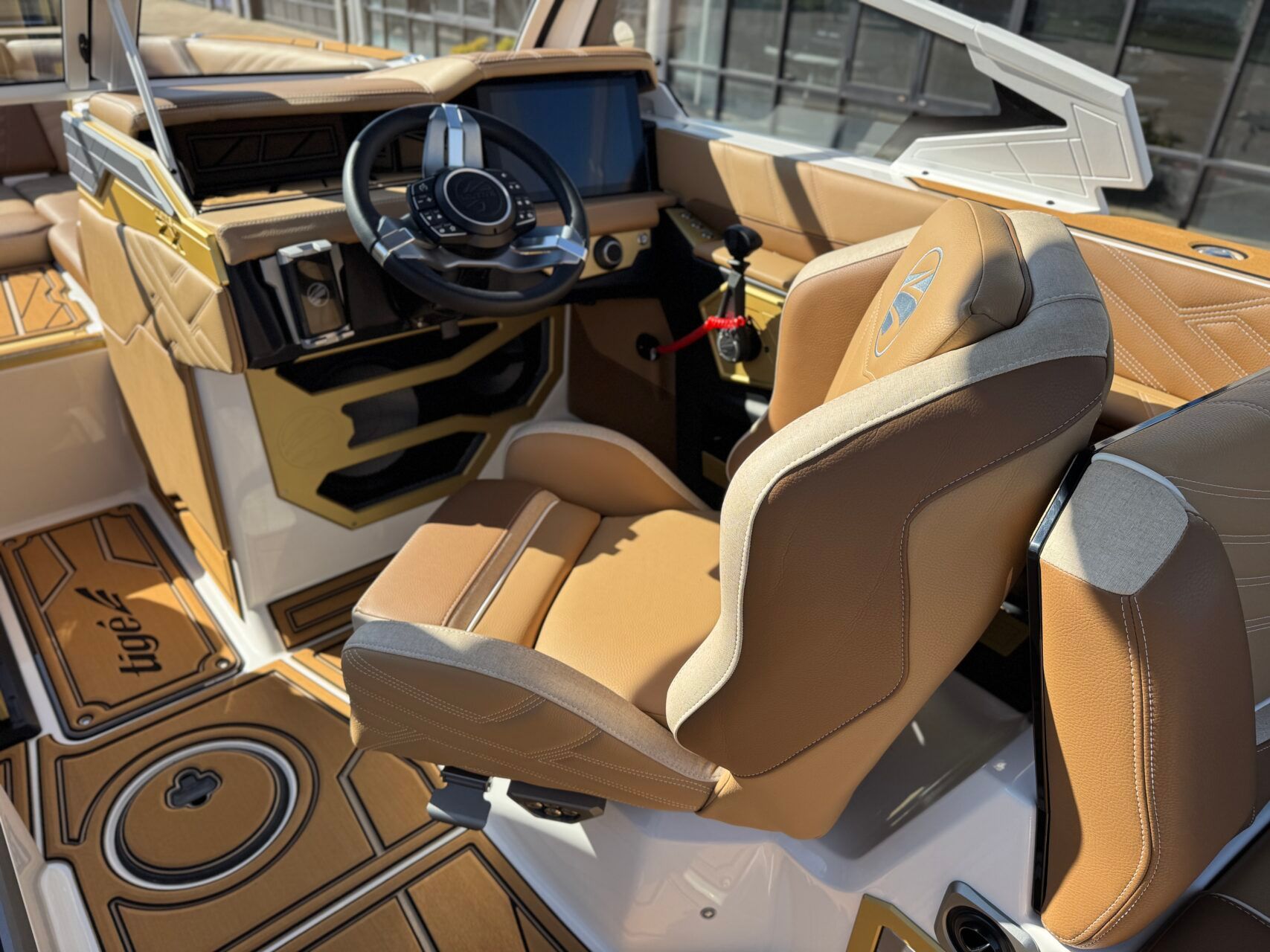 2026 Tigé Ultré 23ZX - 17