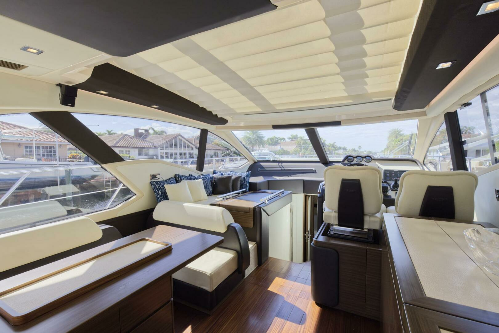 2013 Azimut 55S - Image 19