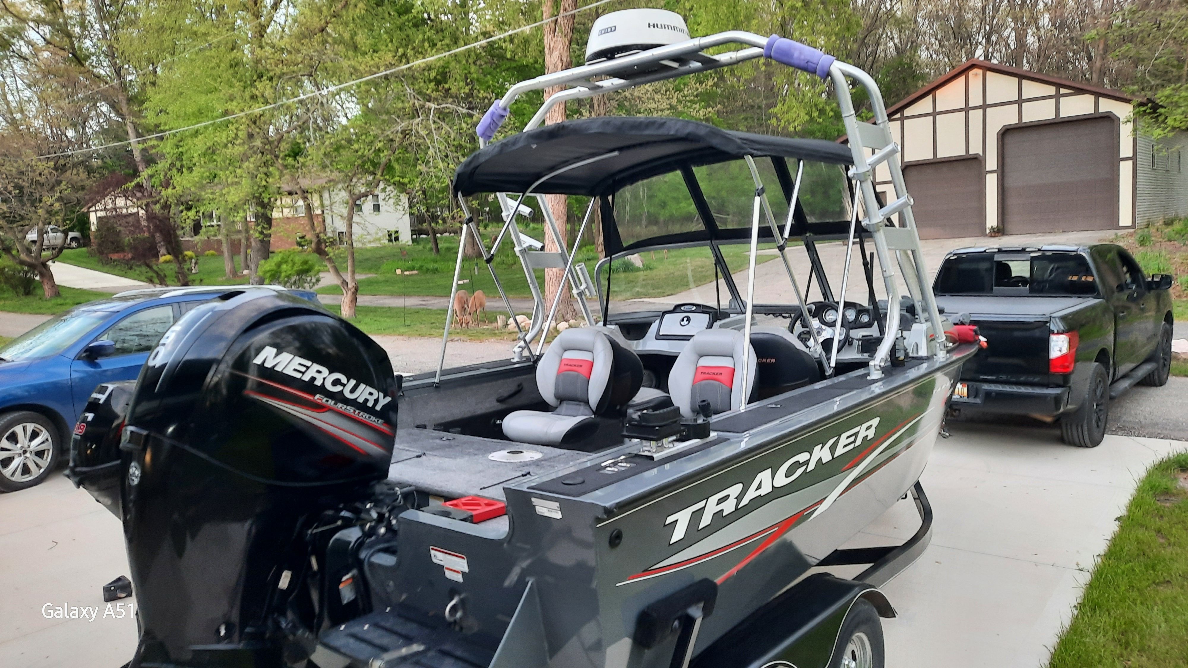 2016 Tracker Targa V-18 WT - 2