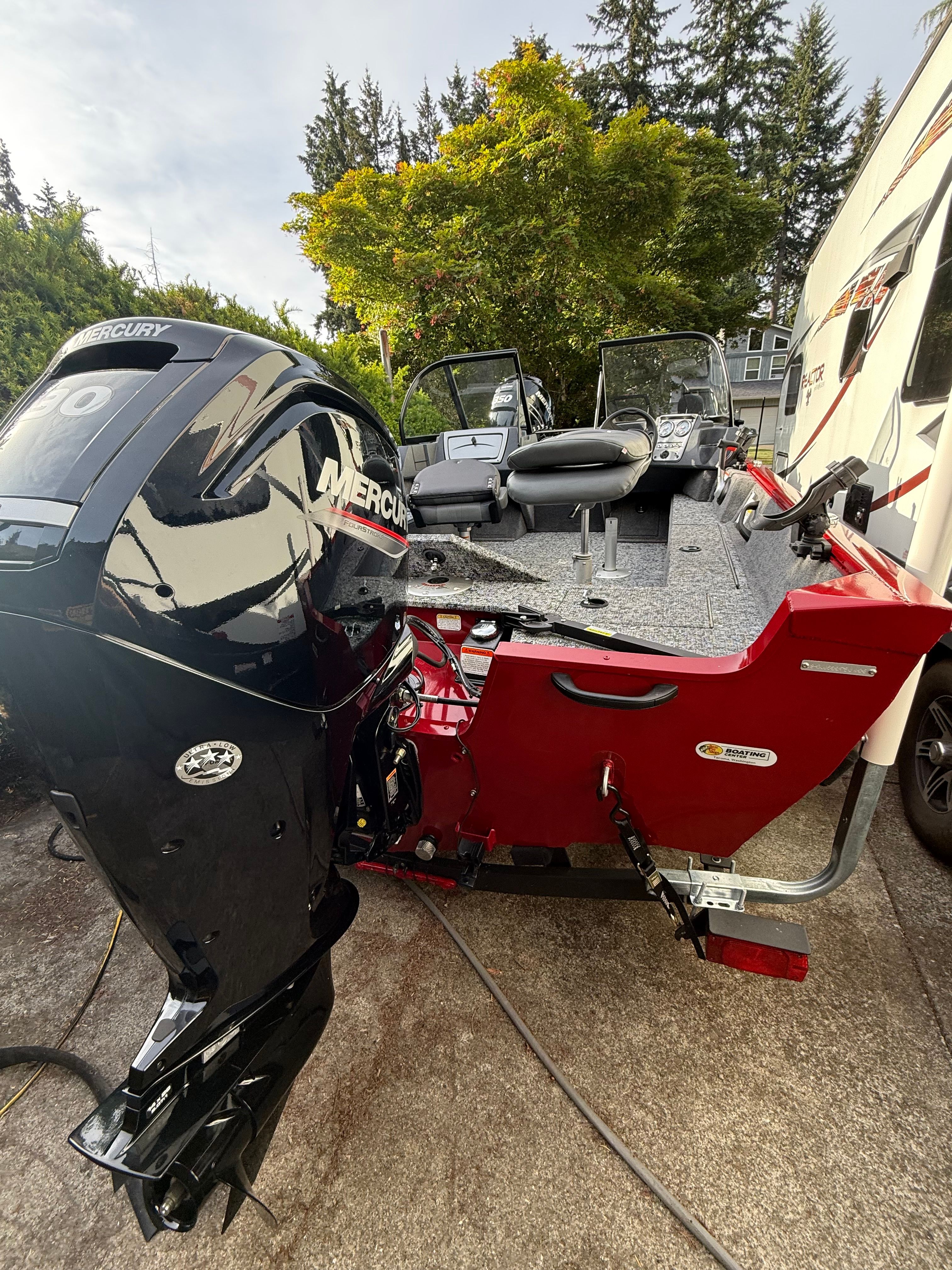 2025 Tracker Pro Guide V-16 WT boat with Mercury engine.