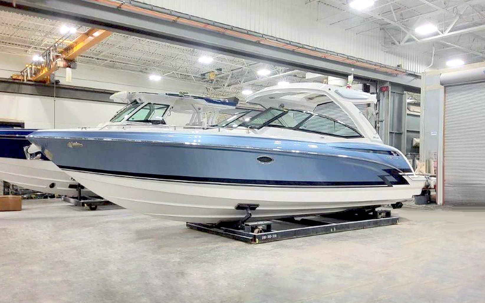 2026 Formula 330 Crossover Bowrider I/O