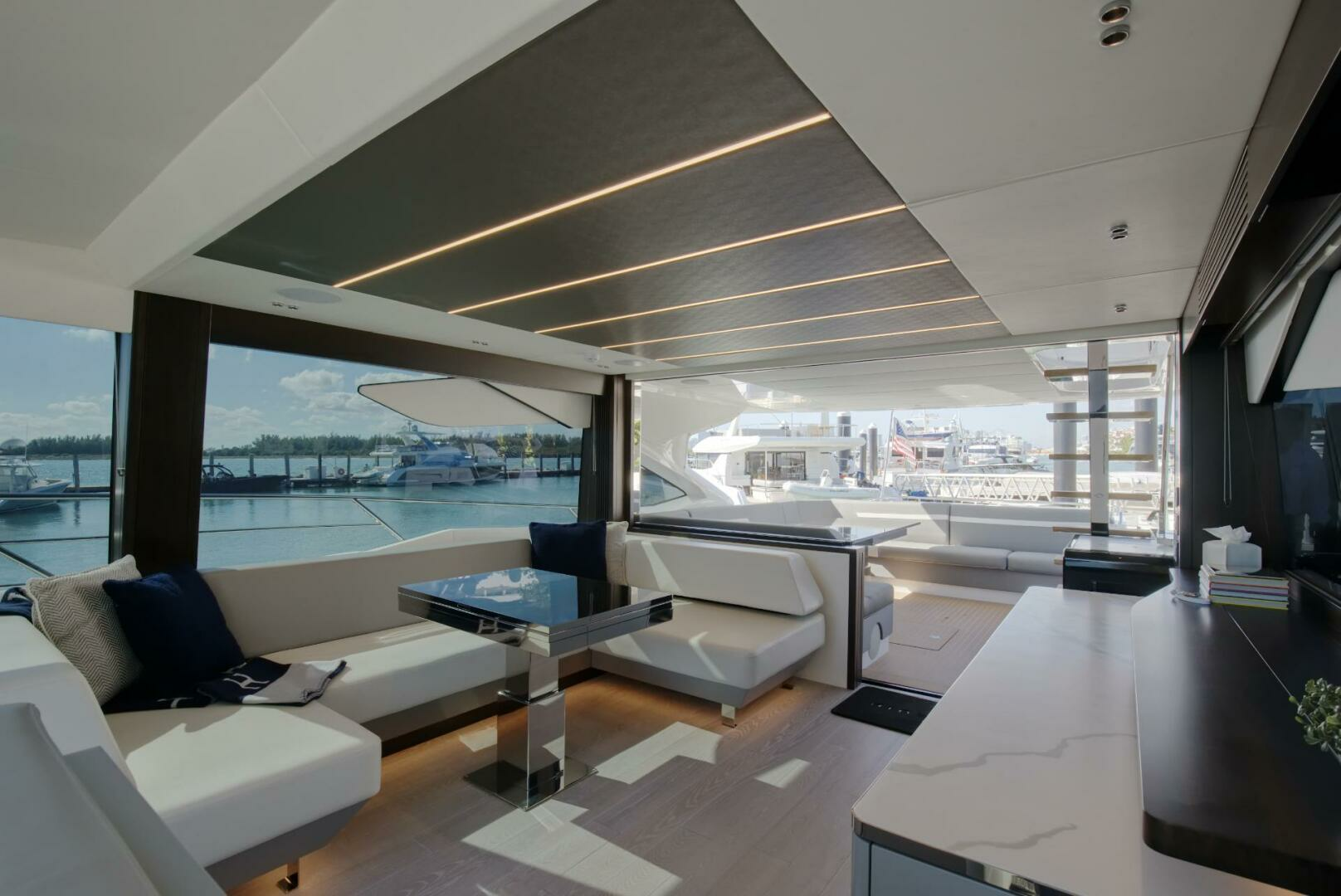 2023 Sunseeker Sport Yacht - Image 21