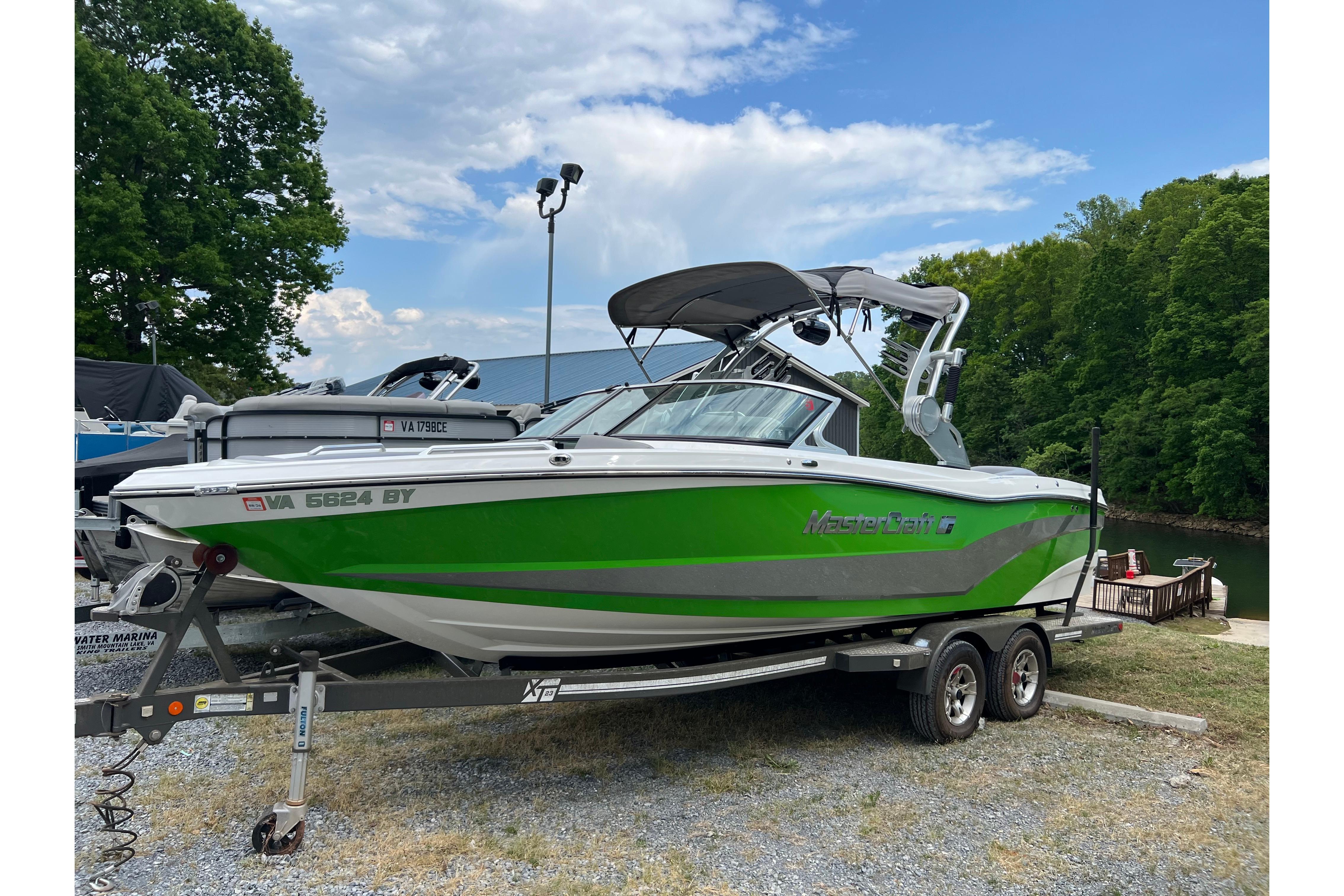 2017 MasterCraft XT23