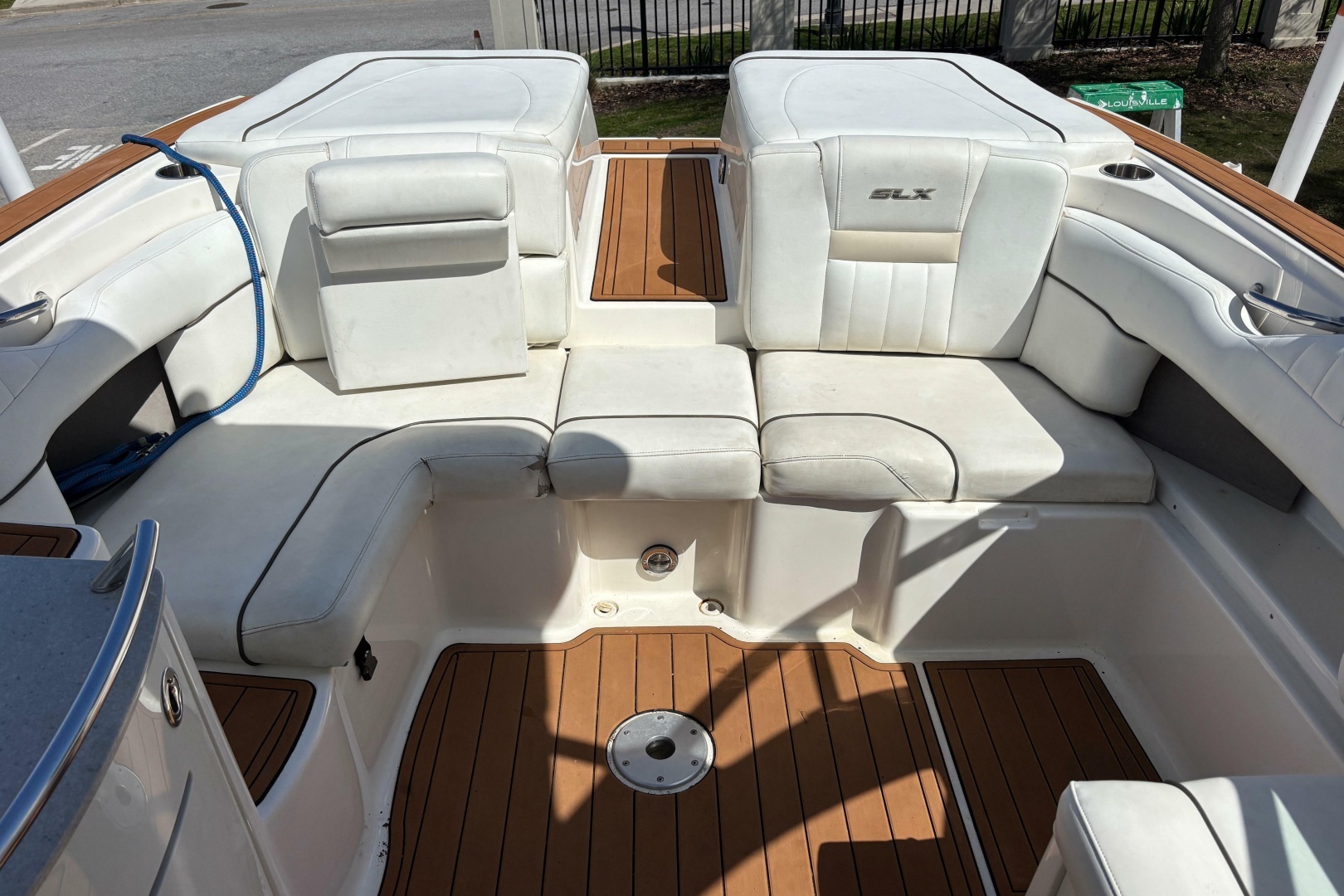 2008 Sea Ray 270 Sundeck - Image 16