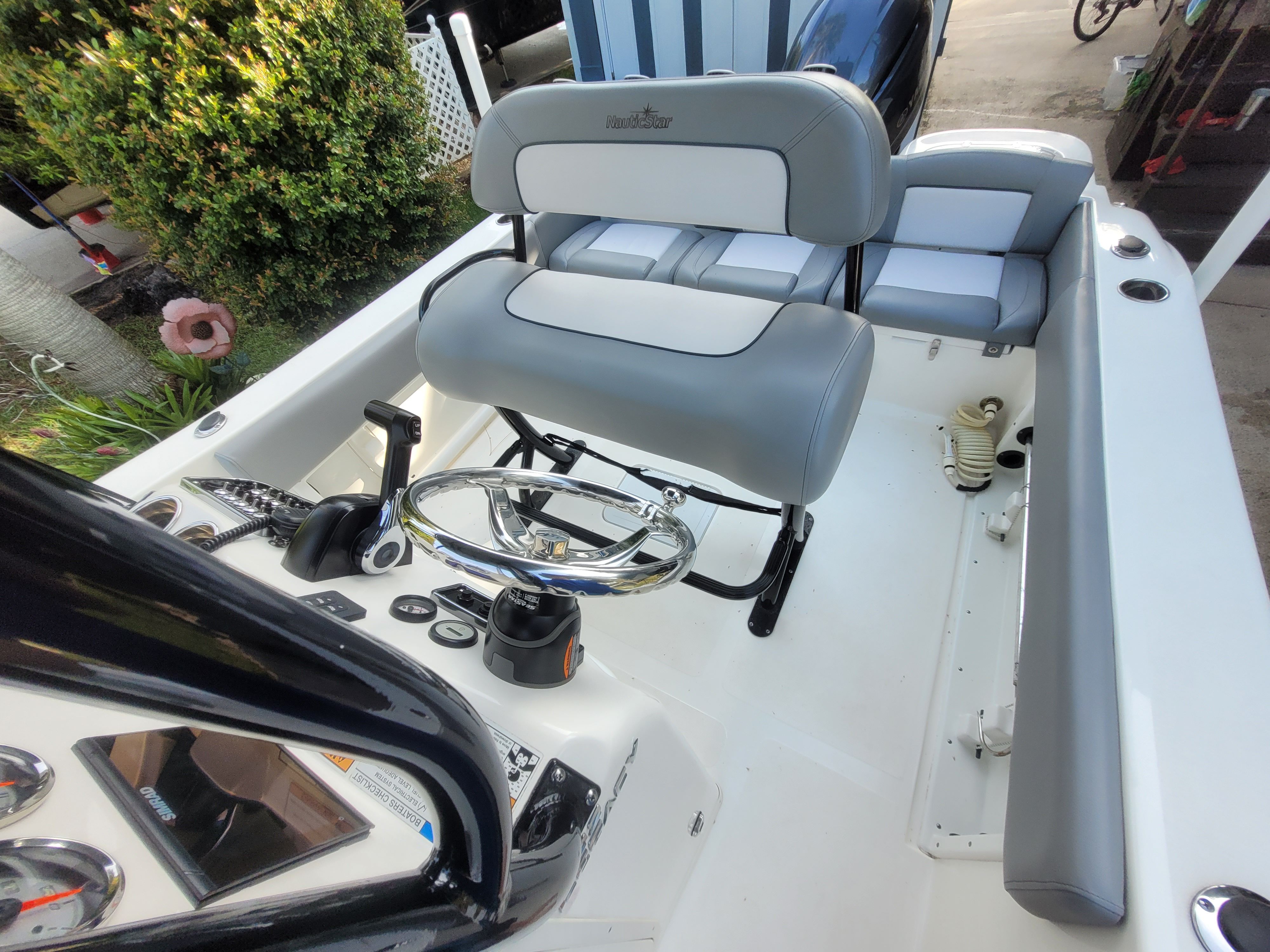 2022 NauticStar 2102 Legacy - 7