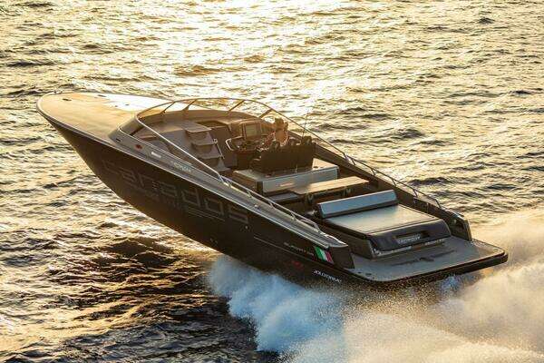 2027 Canados Gladiator 431 Speedster