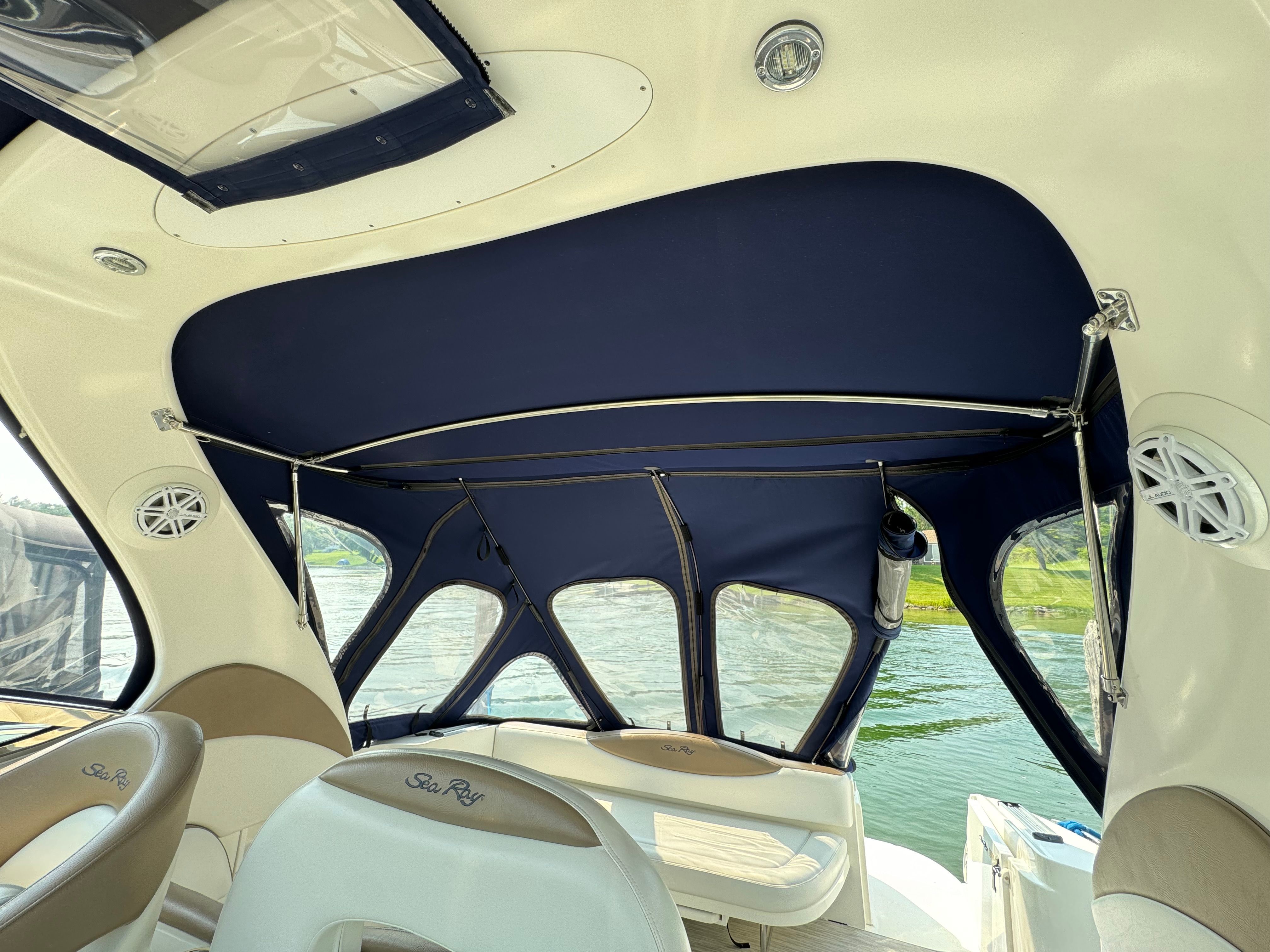 2002 Sea Ray 360 Sundancer - 5