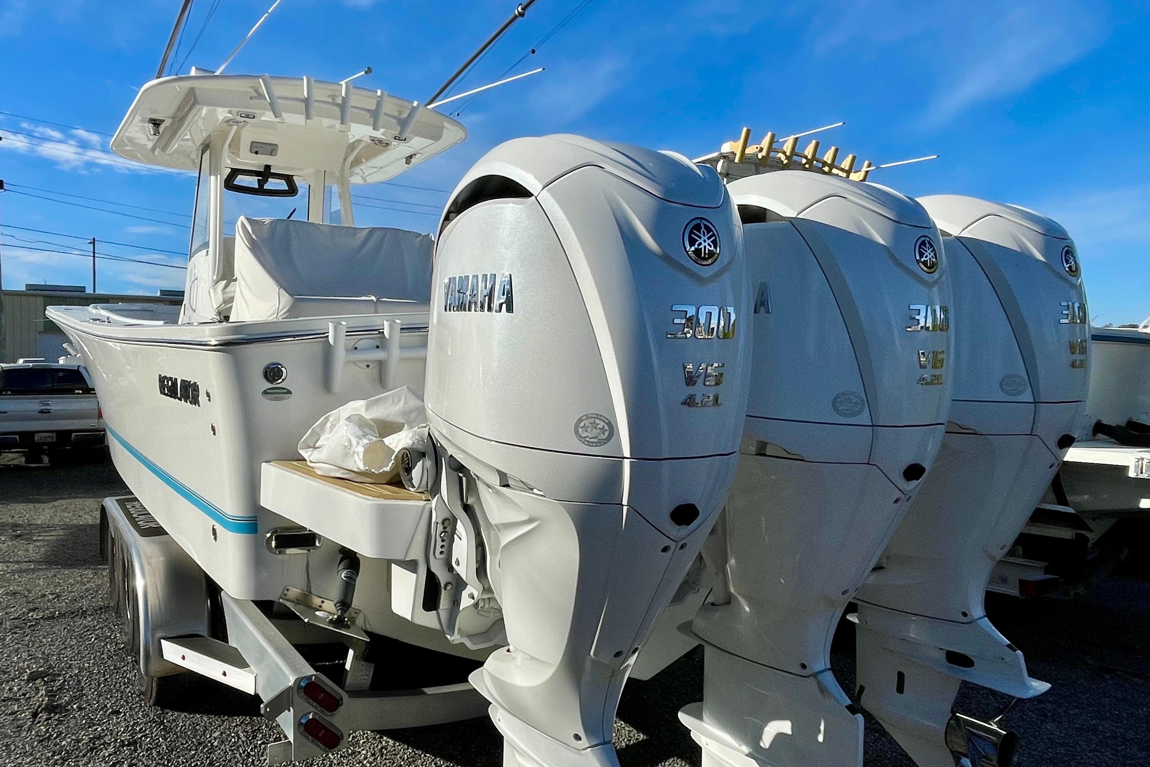2023 Regulator 34 boat with triple Yamaha 300 V6 outboard engines.