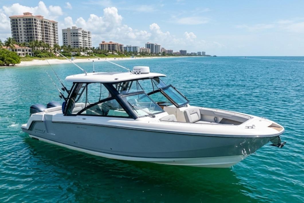 2024 Boston Whaler 320 Vantage