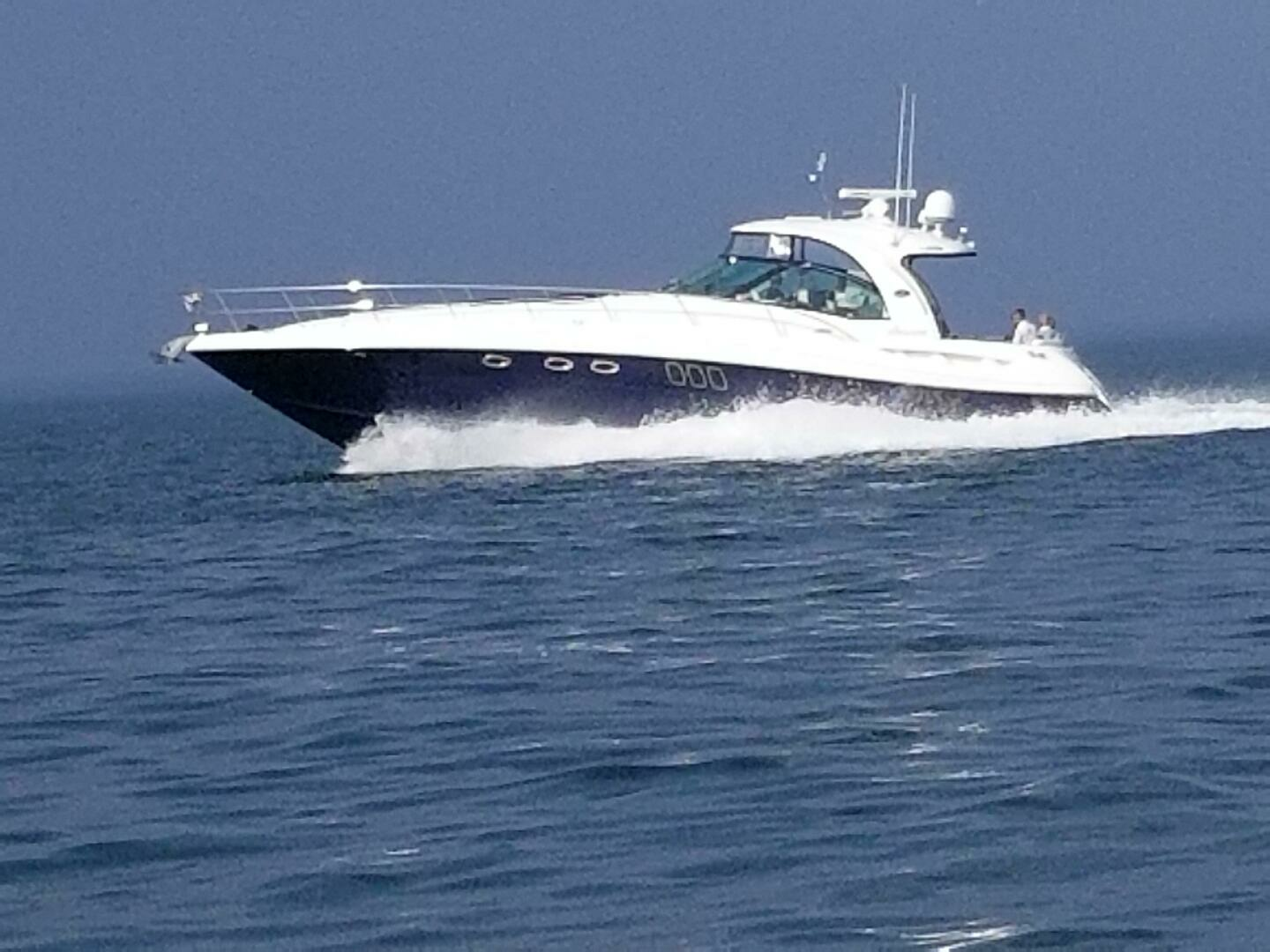 2006 Sea Ray 52 Sundancer - Image 2