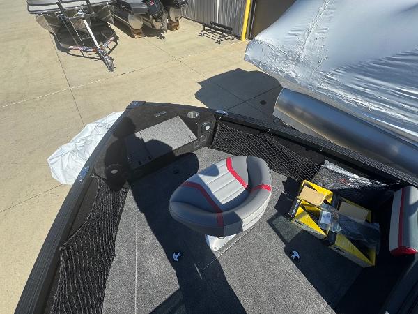 2025 Alumacraft Trophy 185X SC Rotax S boat interior with seating and storage.