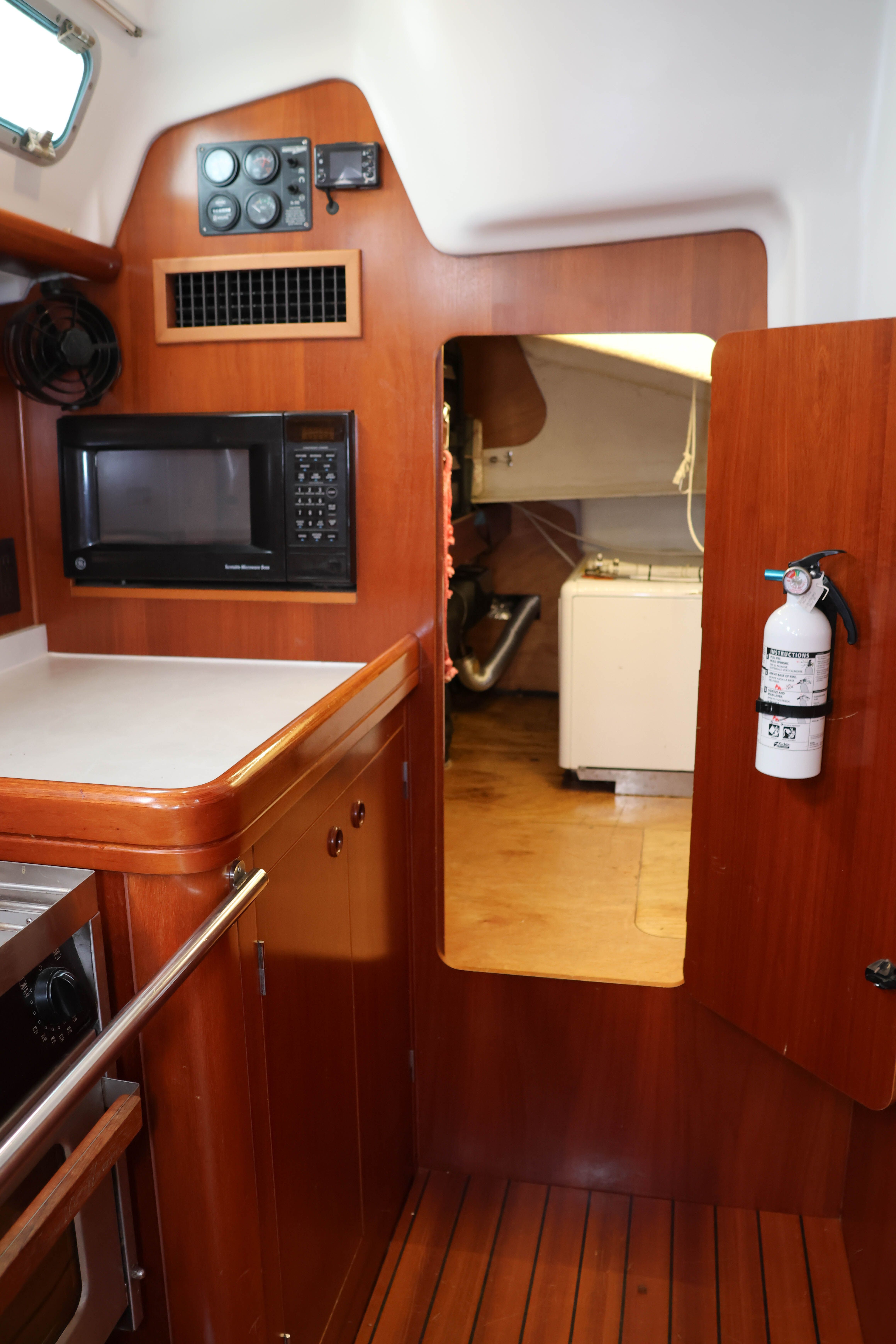 2002 Beneteau 473 - 14