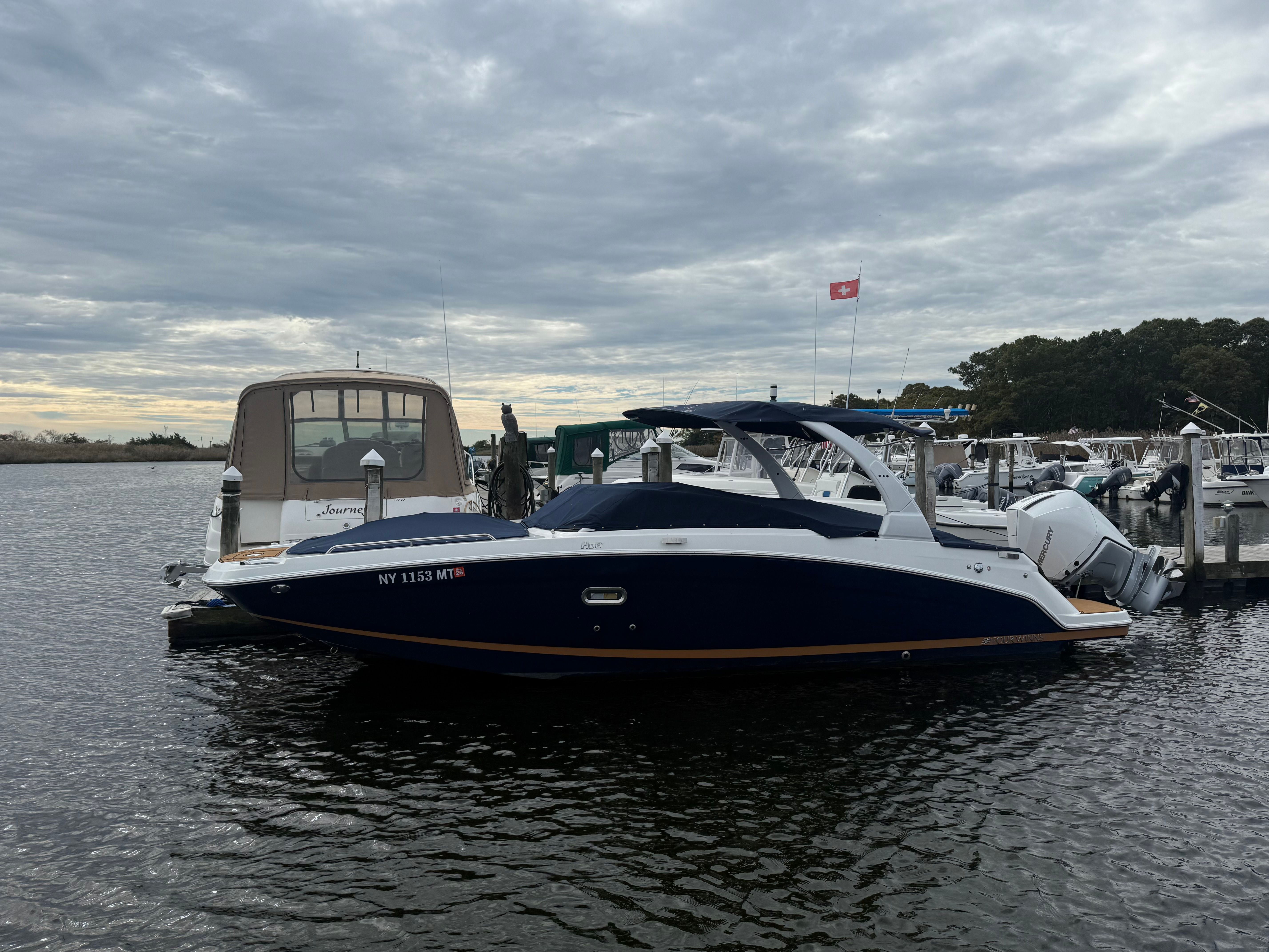 2024 Four Winns HD8 - 4