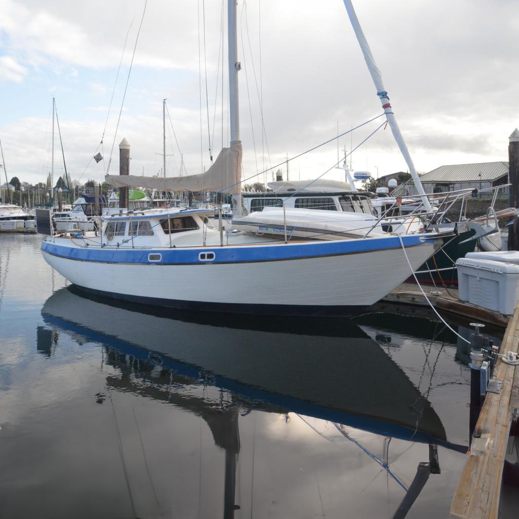 1988 Gulf Pilot House