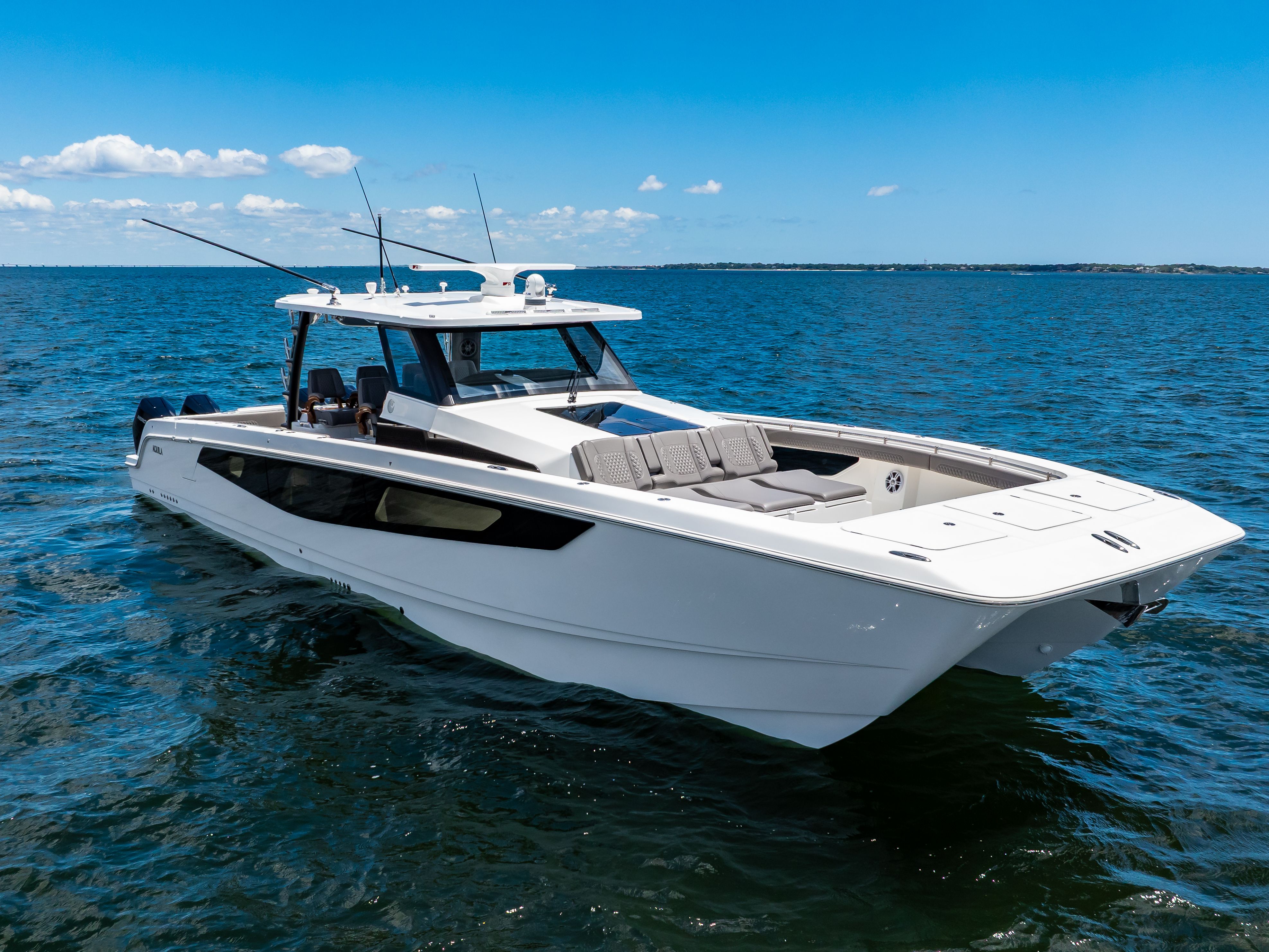 2026 Aquila 47 Molokai - 17