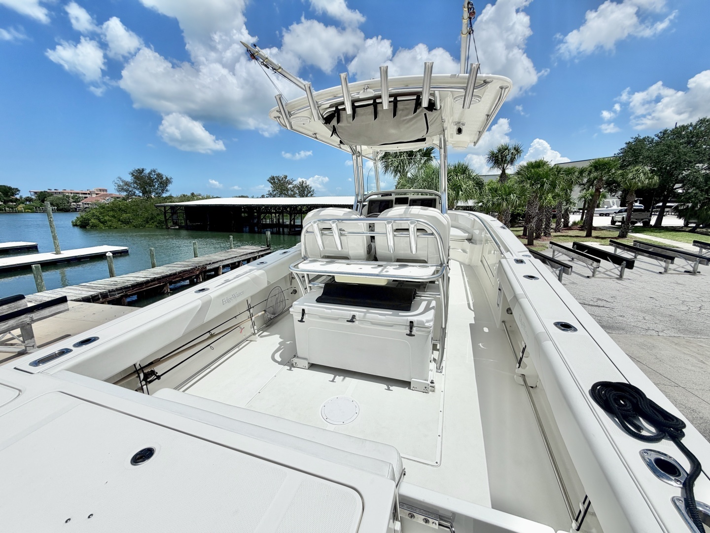 2013 Edgewater 318 CC - Image 2