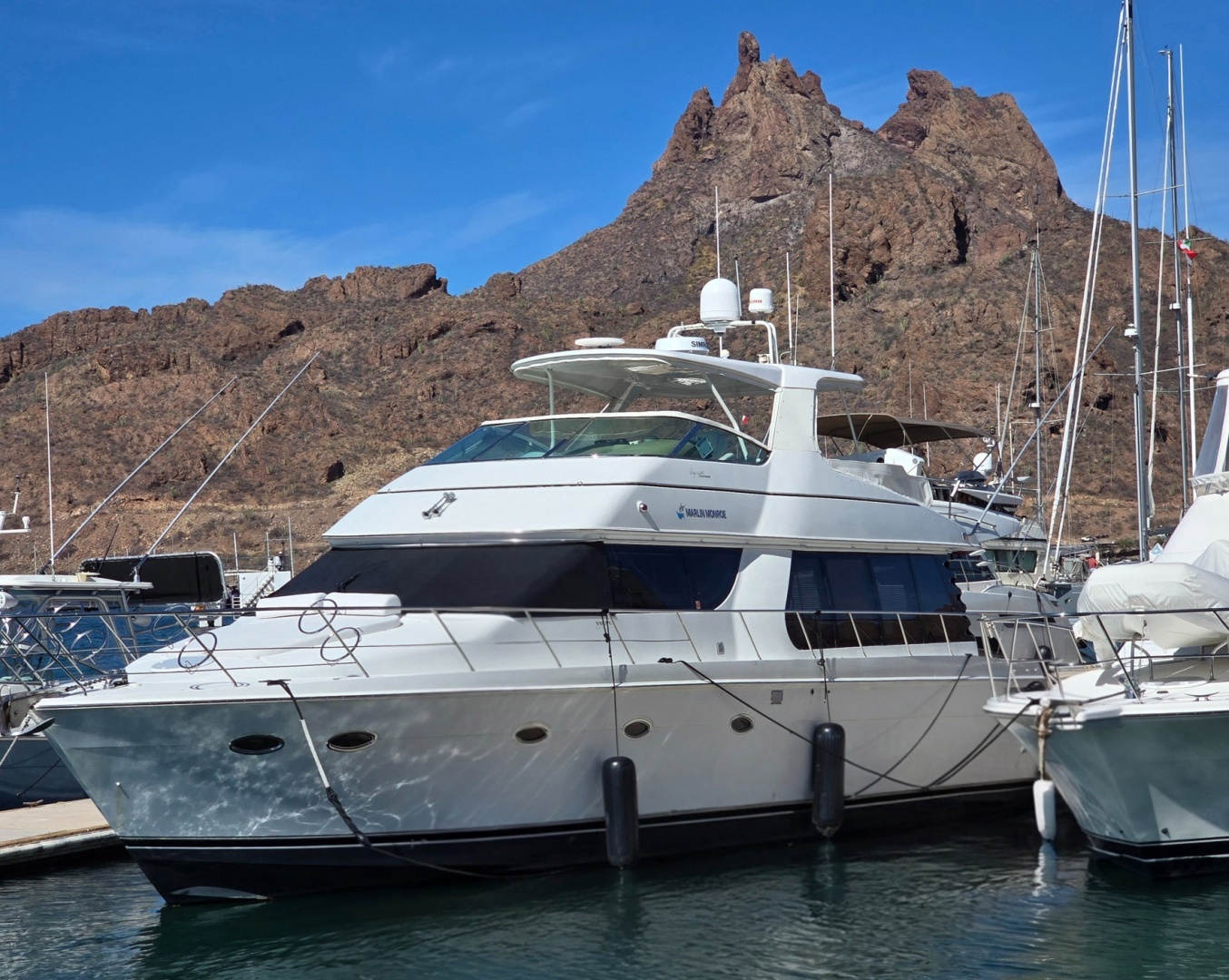 2001 Carver 570 Voyager Pilothouse - Image 5