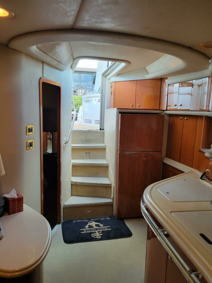2000 Sea Ray 540 Sundancer - Image 73