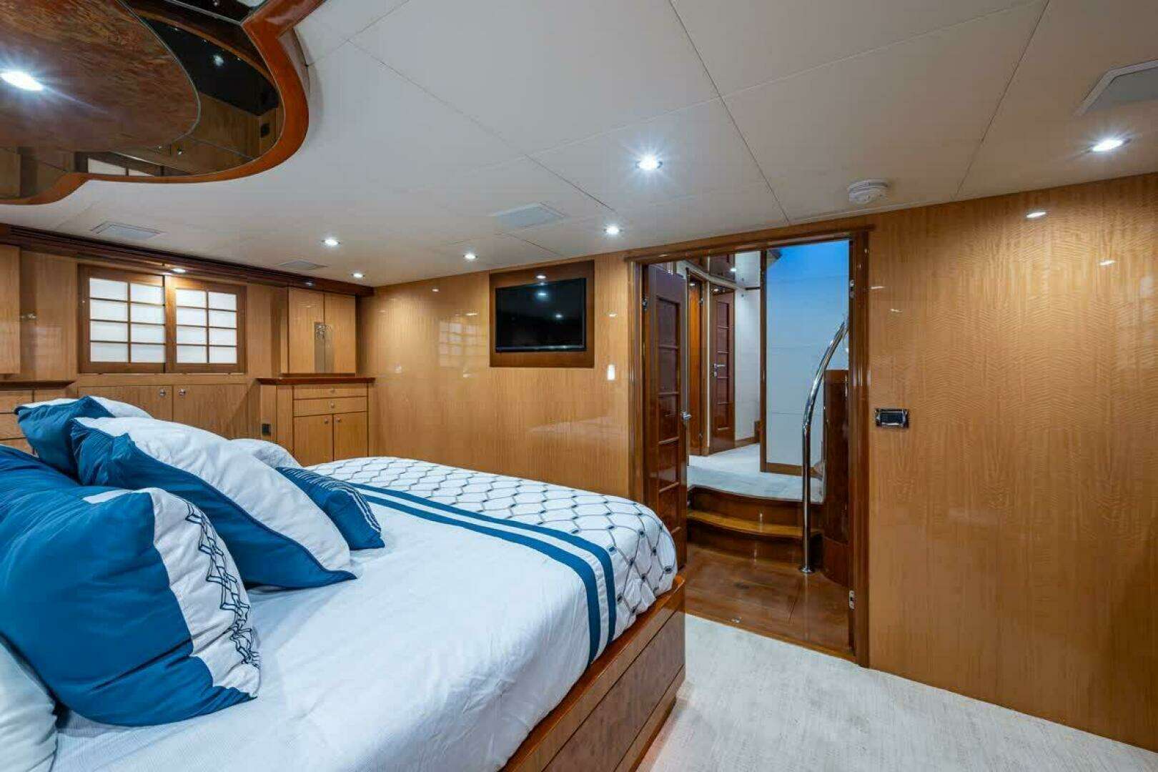 2005 Ocean Alexander 78 Pilothouse - Image 43