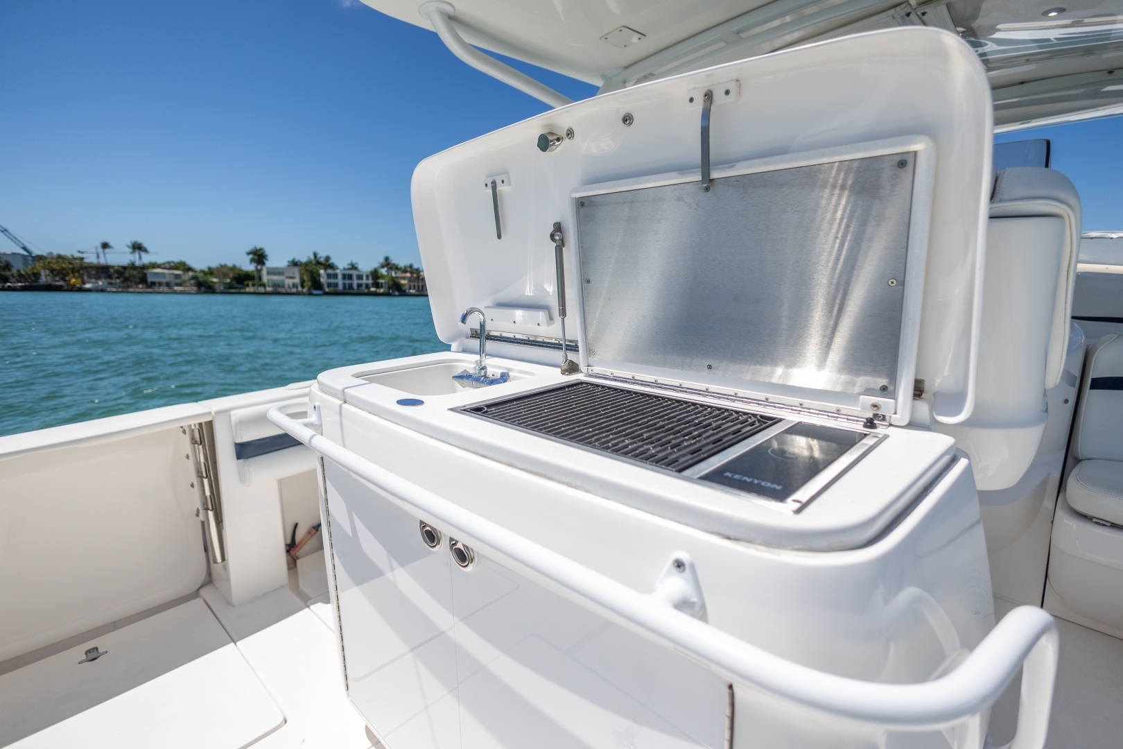 2014 Intrepid 400 Cuddy - Image 29