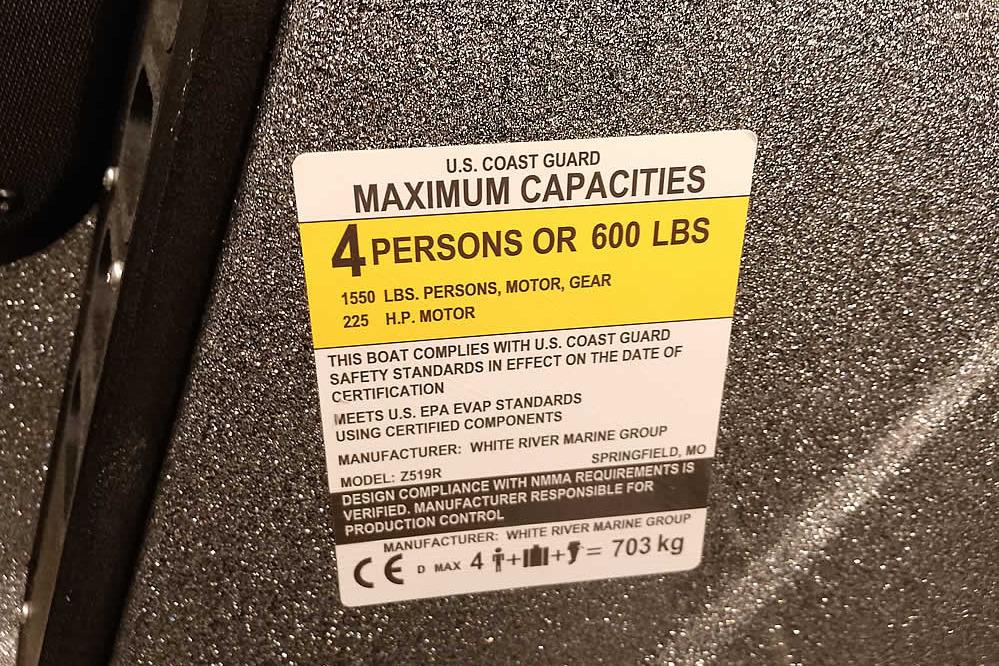 2026 Ranger Z519R Cup-Equipped boat capacity label, 4 persons or 600 lbs, 225 HP motor.