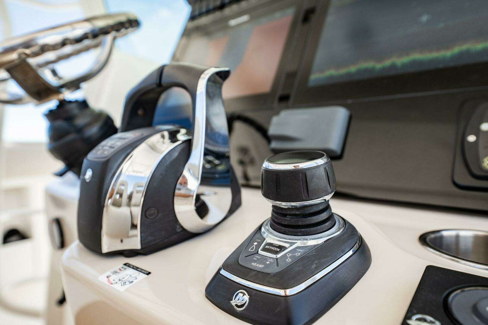2018 Boston Whaler 380 Outrage - Image 29