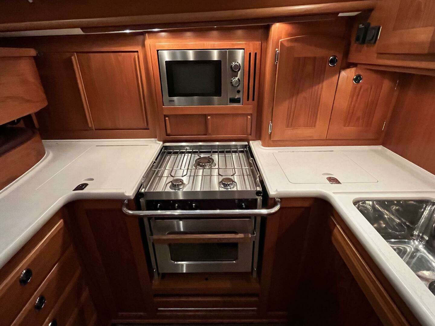 2003 Fantasi 44 Pilot House - Image 55