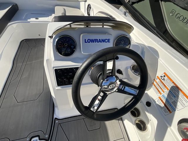 2023 Hurricane SunDeck Sport 205 OB - 18