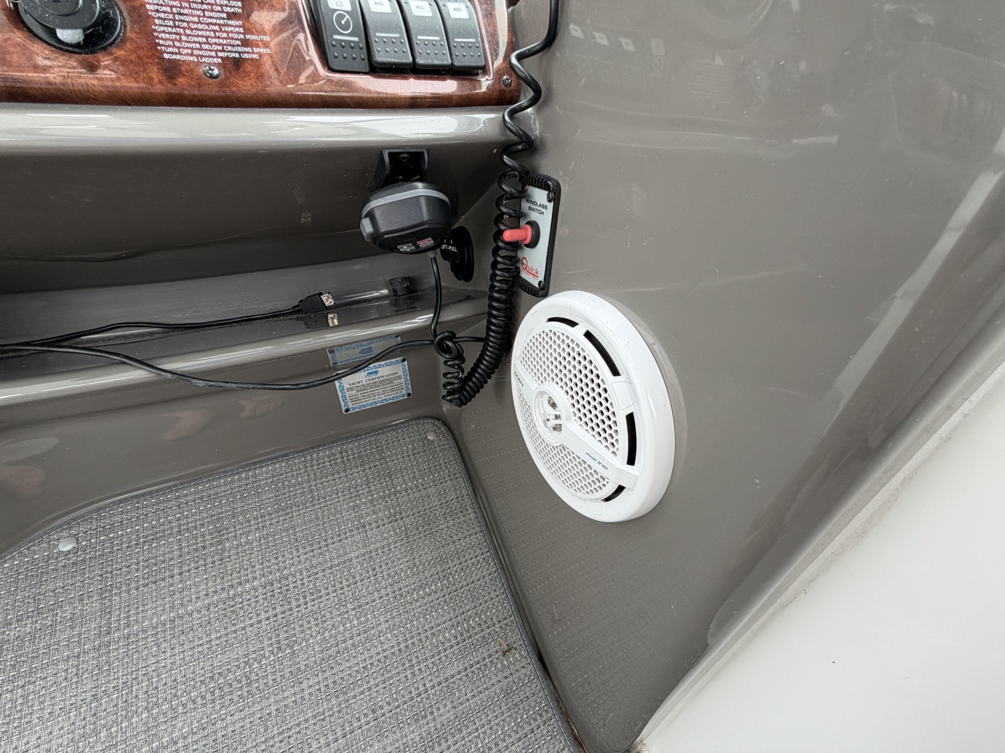 2013 Rinker 360 Express Cruiser - Image 33