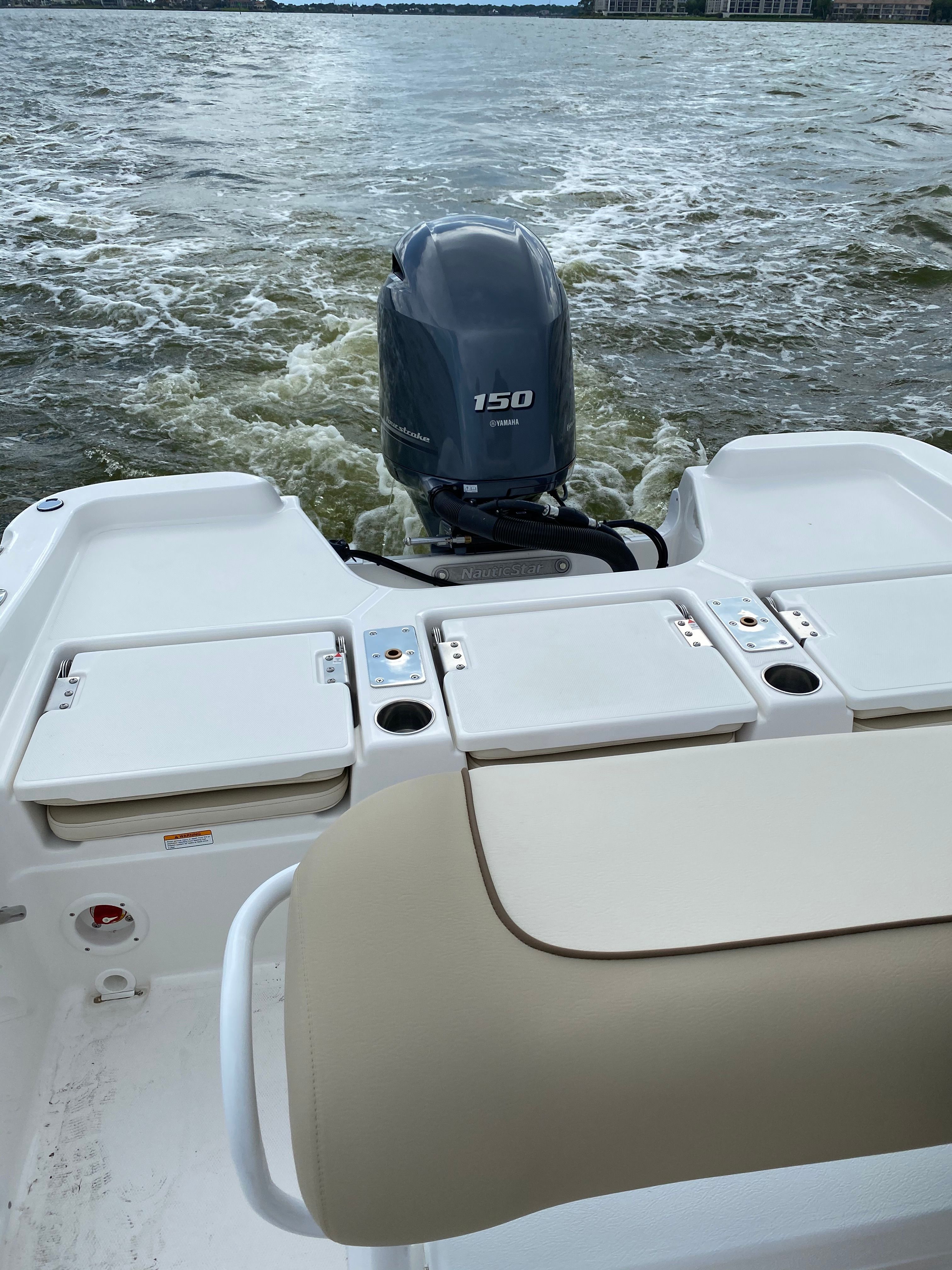 2021 NauticStar 211 Hybrid - 12