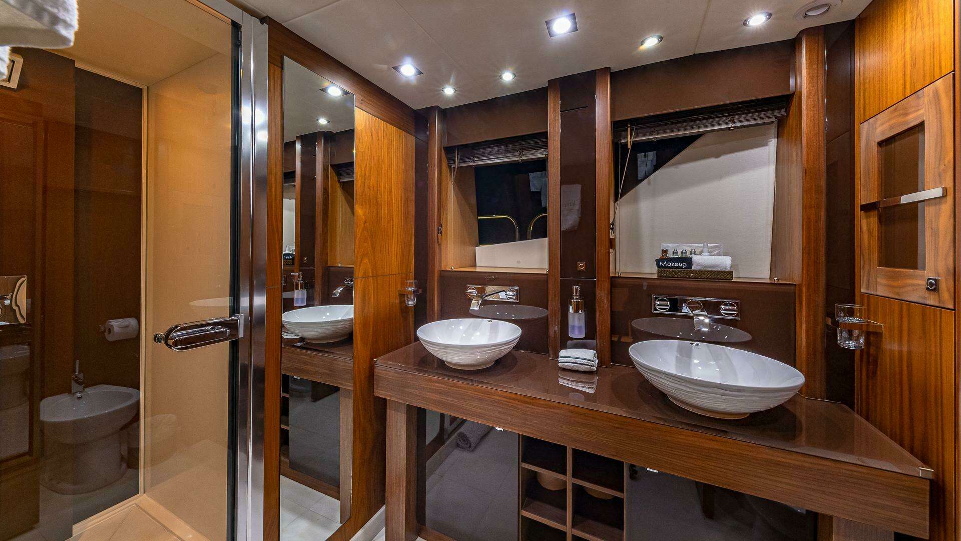 2010 Sunseeker — - Image 11