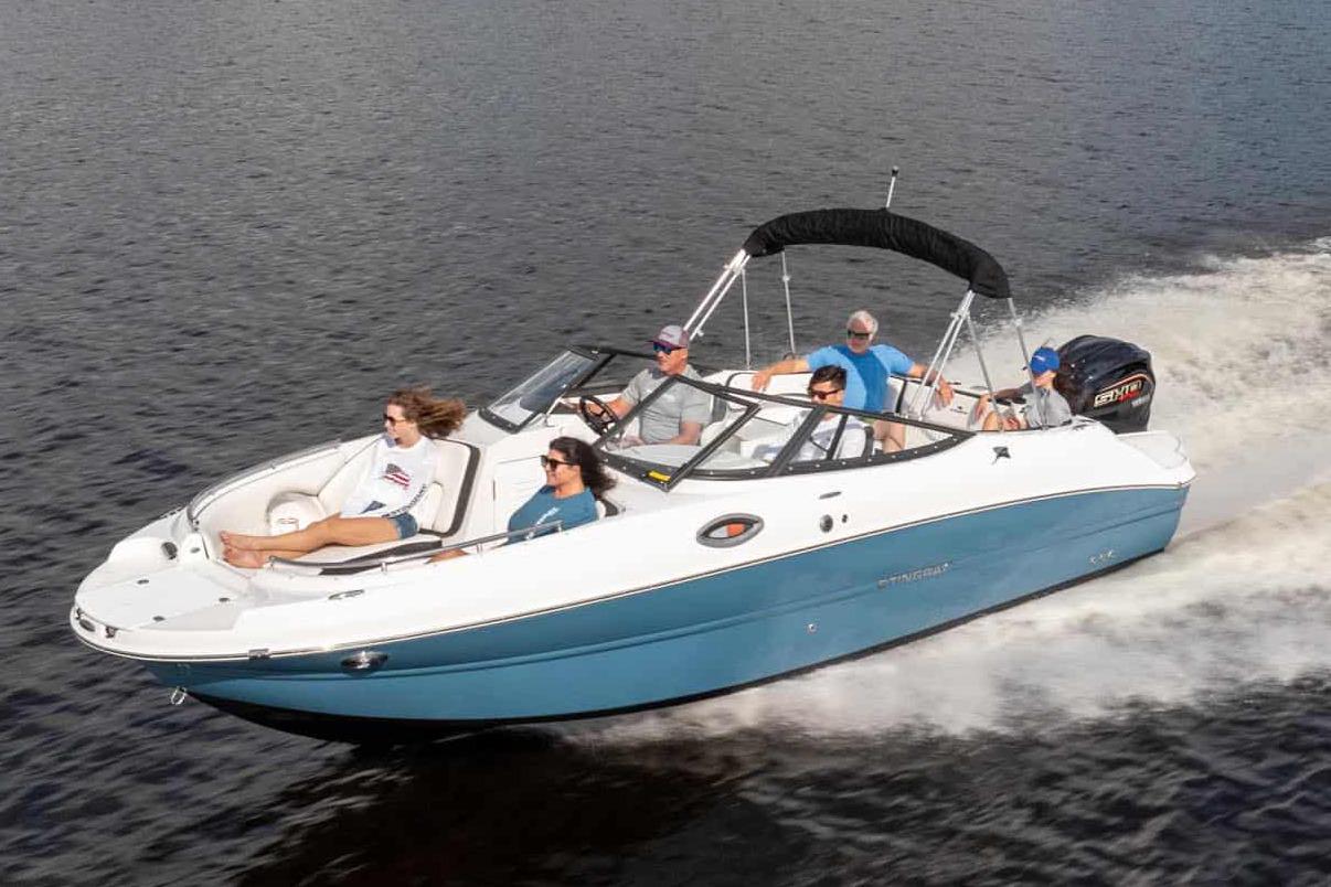 2027 Stingray 231 DC