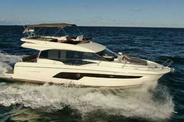 2018 Prestige 520