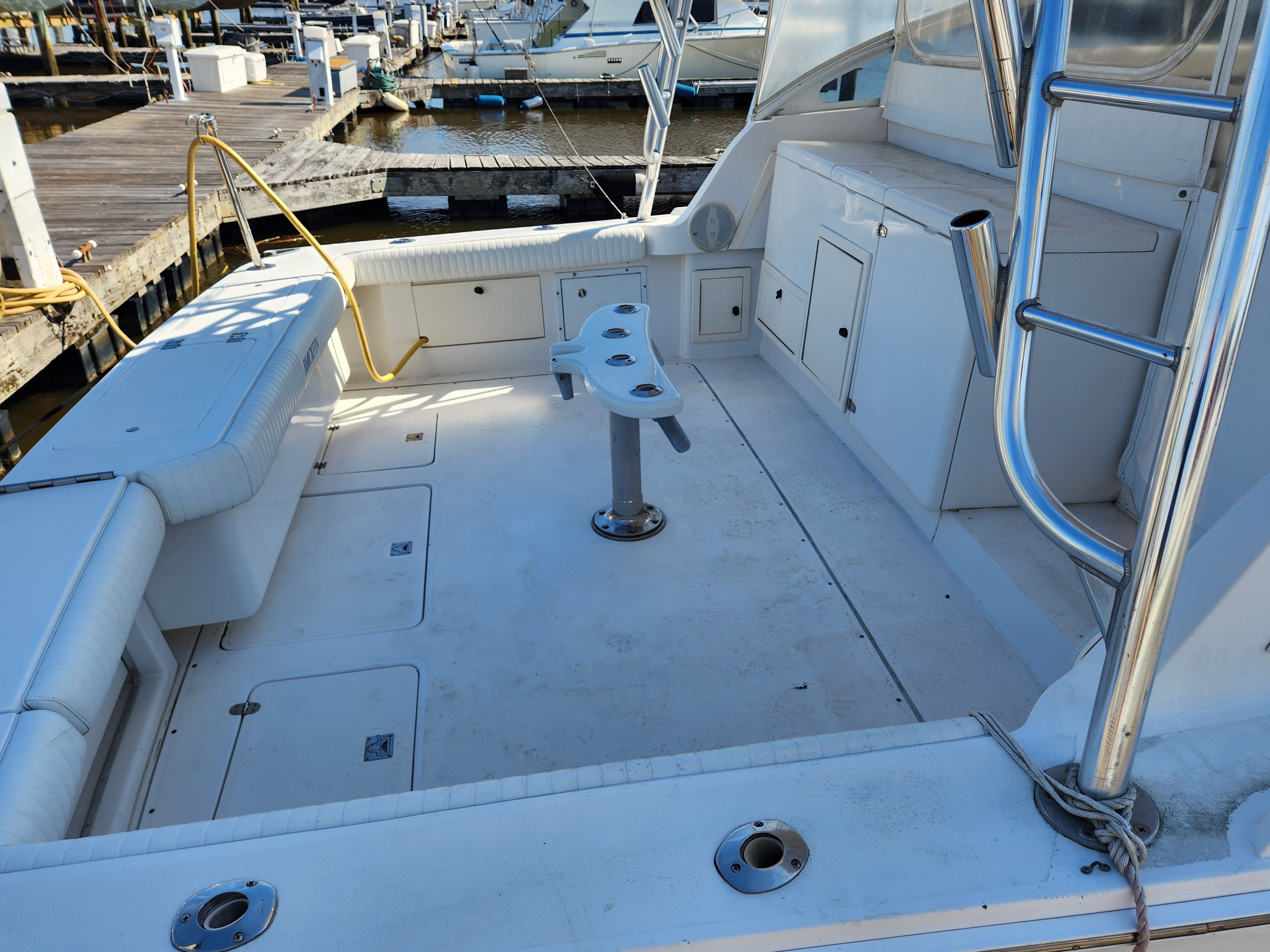 1998 Blackfin Express - 9