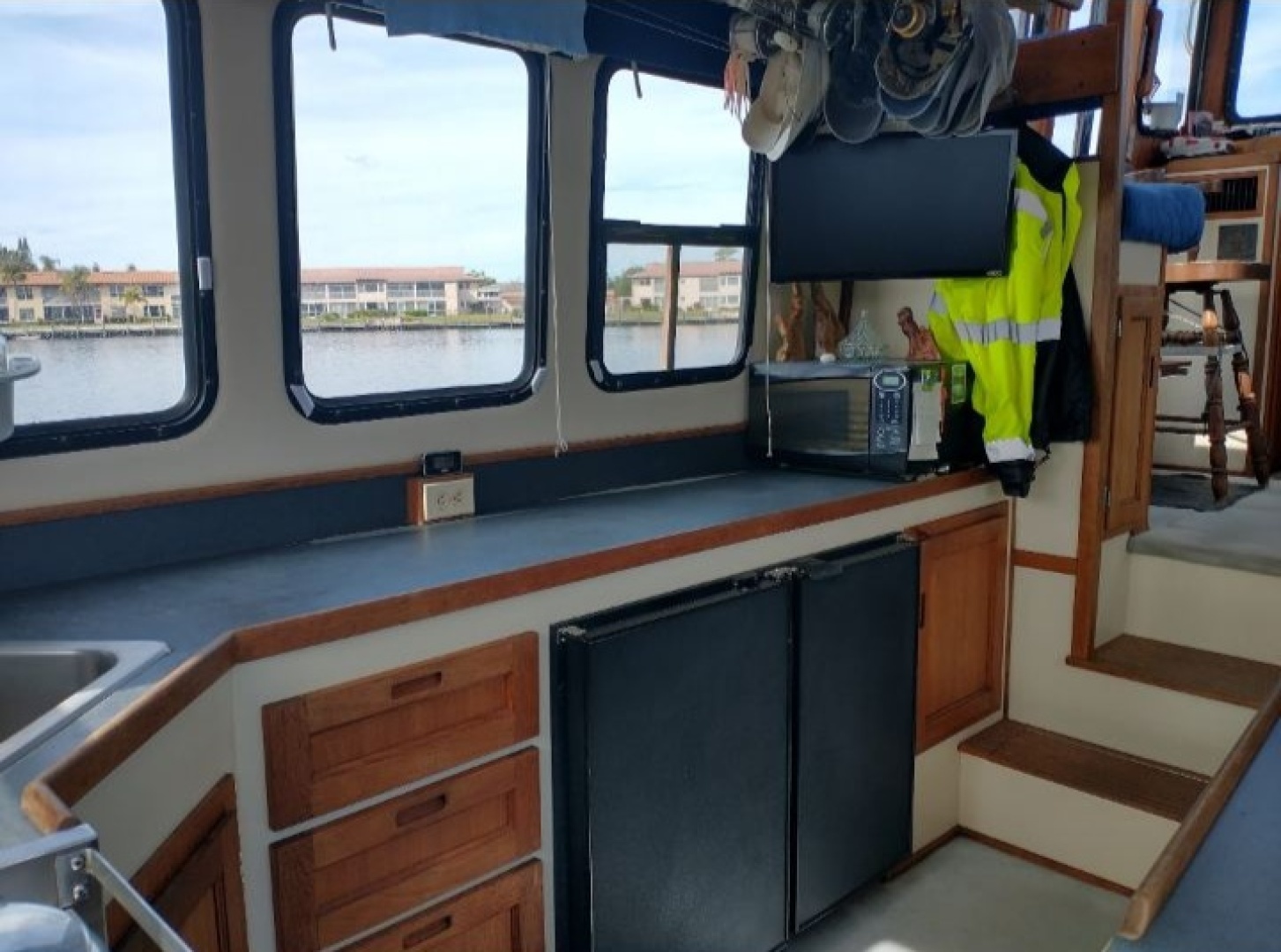2000 Nordic Tugs Pilothouse Trawler 32 - Image 30