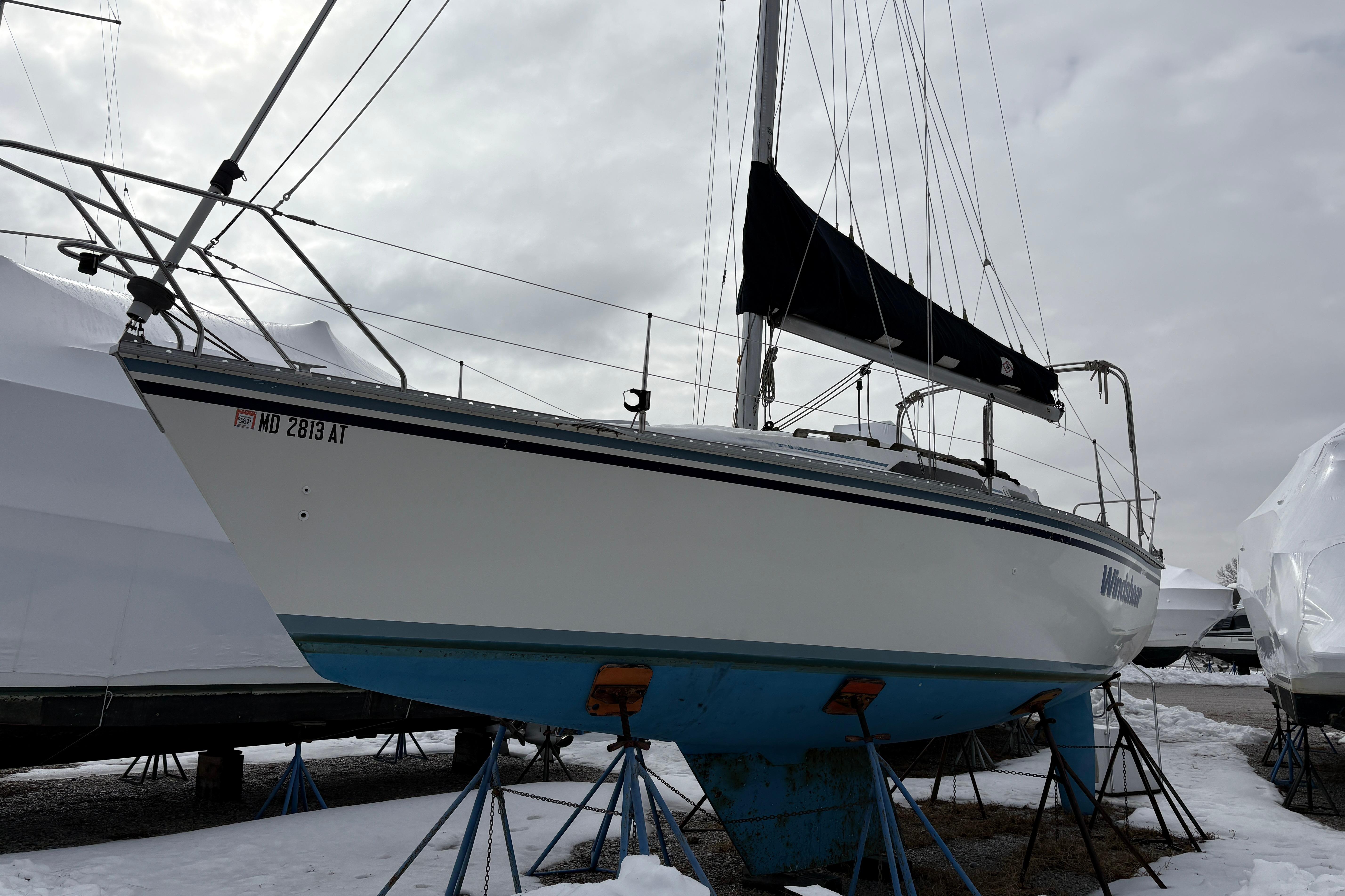1988 Hunter 28.5