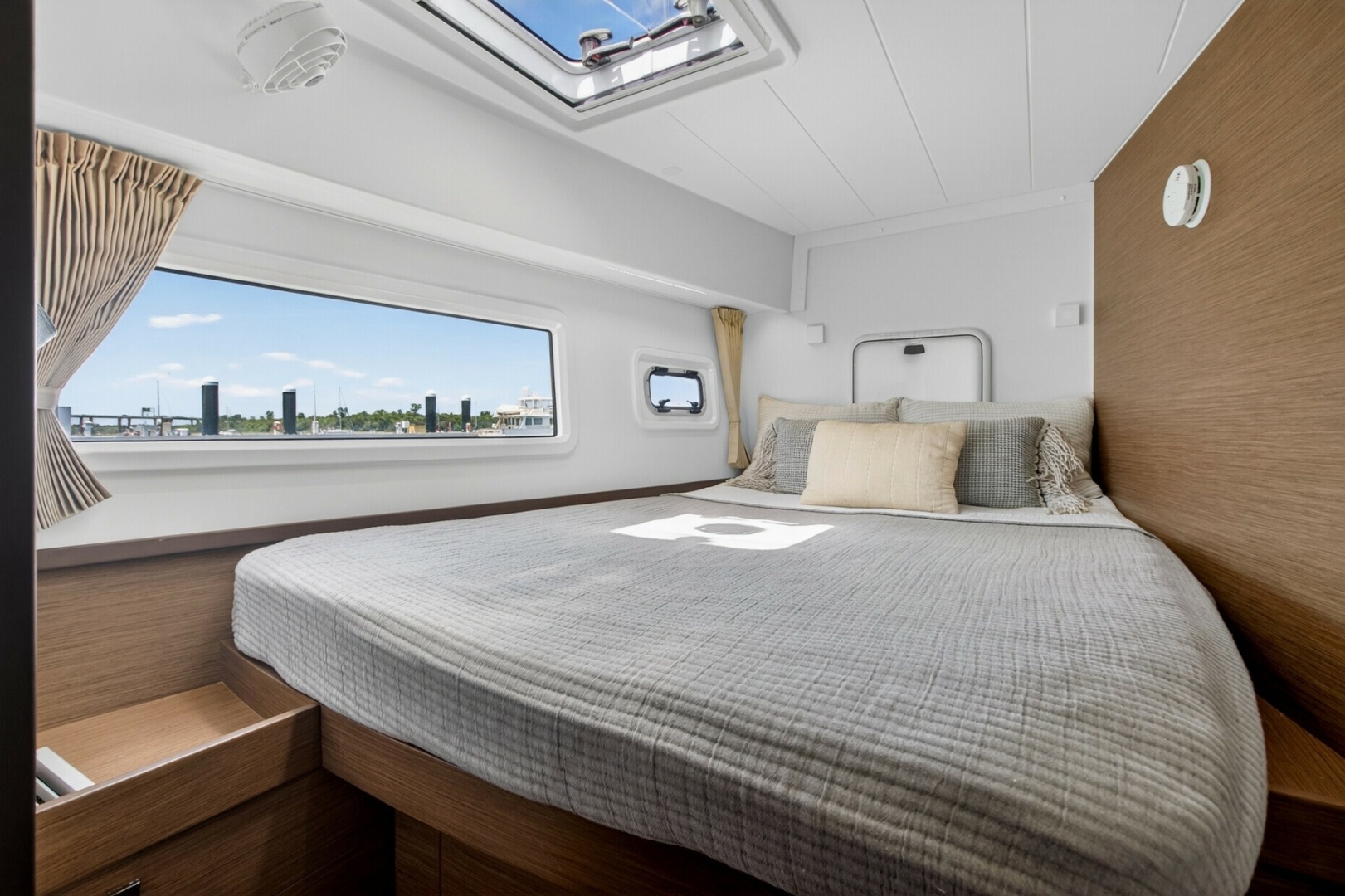 2018 Lagoon 42 - Image 52