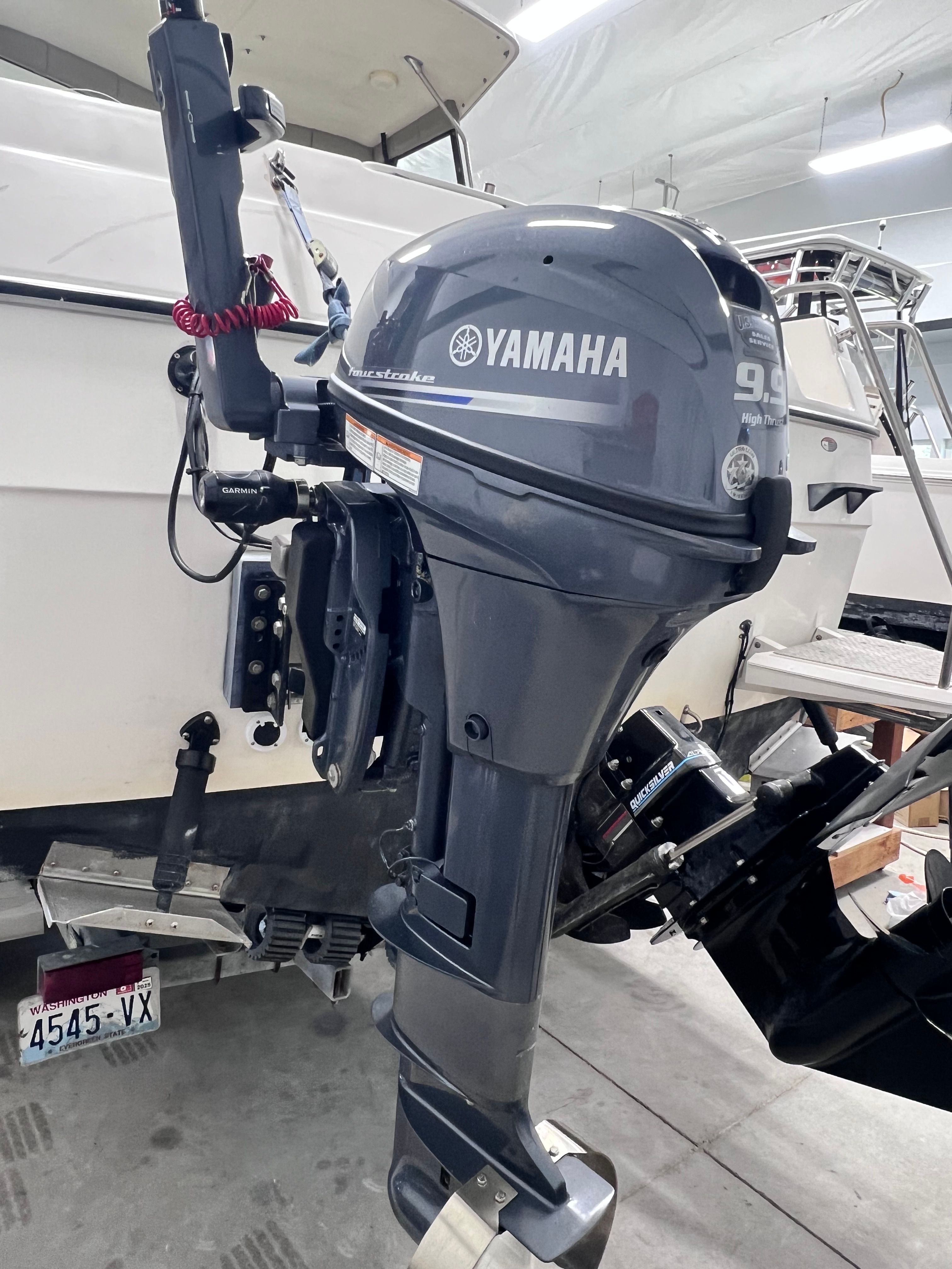 Yamaha outboard motor on 1997 Bayliner 2452 boat.