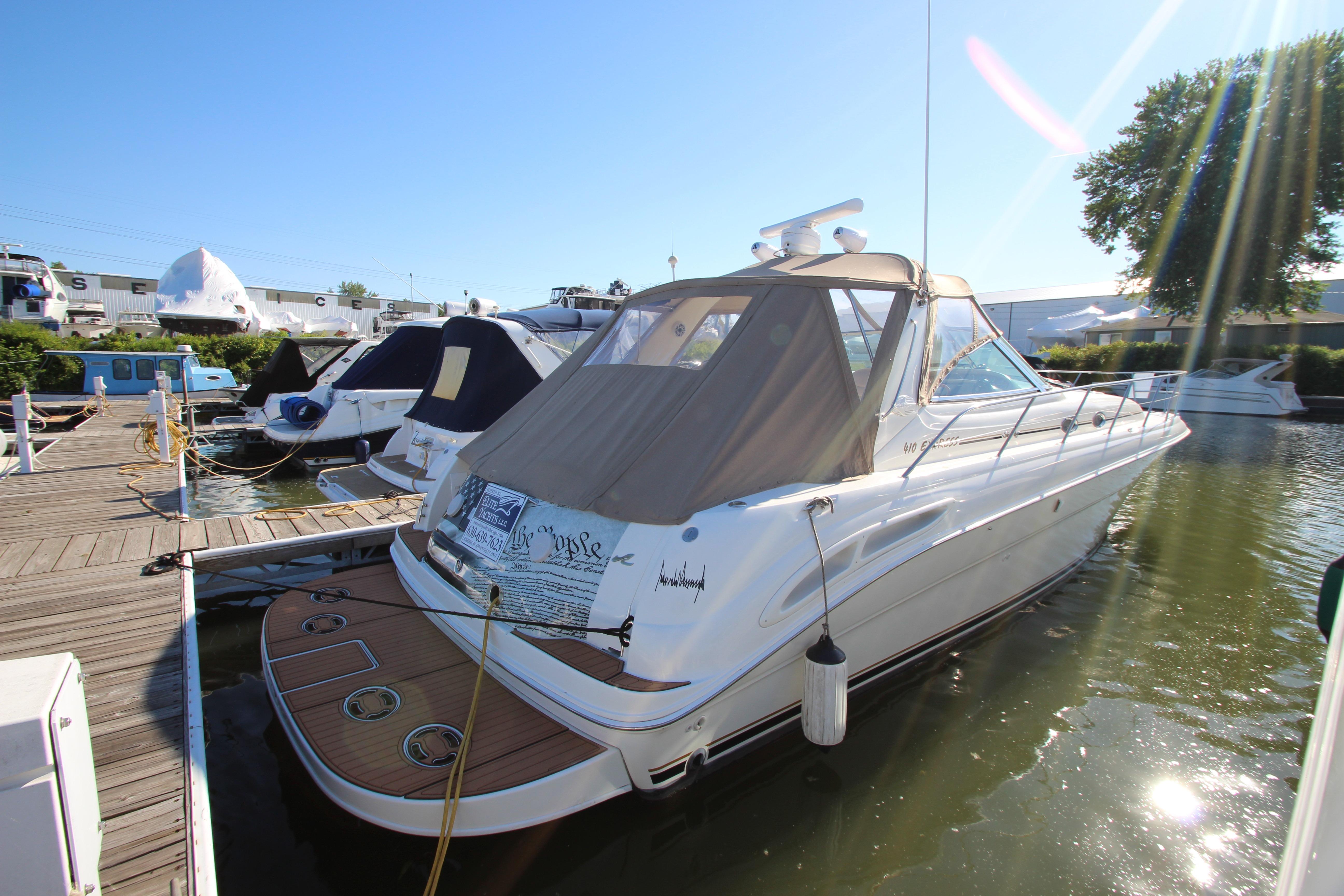 2000 Sea Ray 410 Express Cruiser
