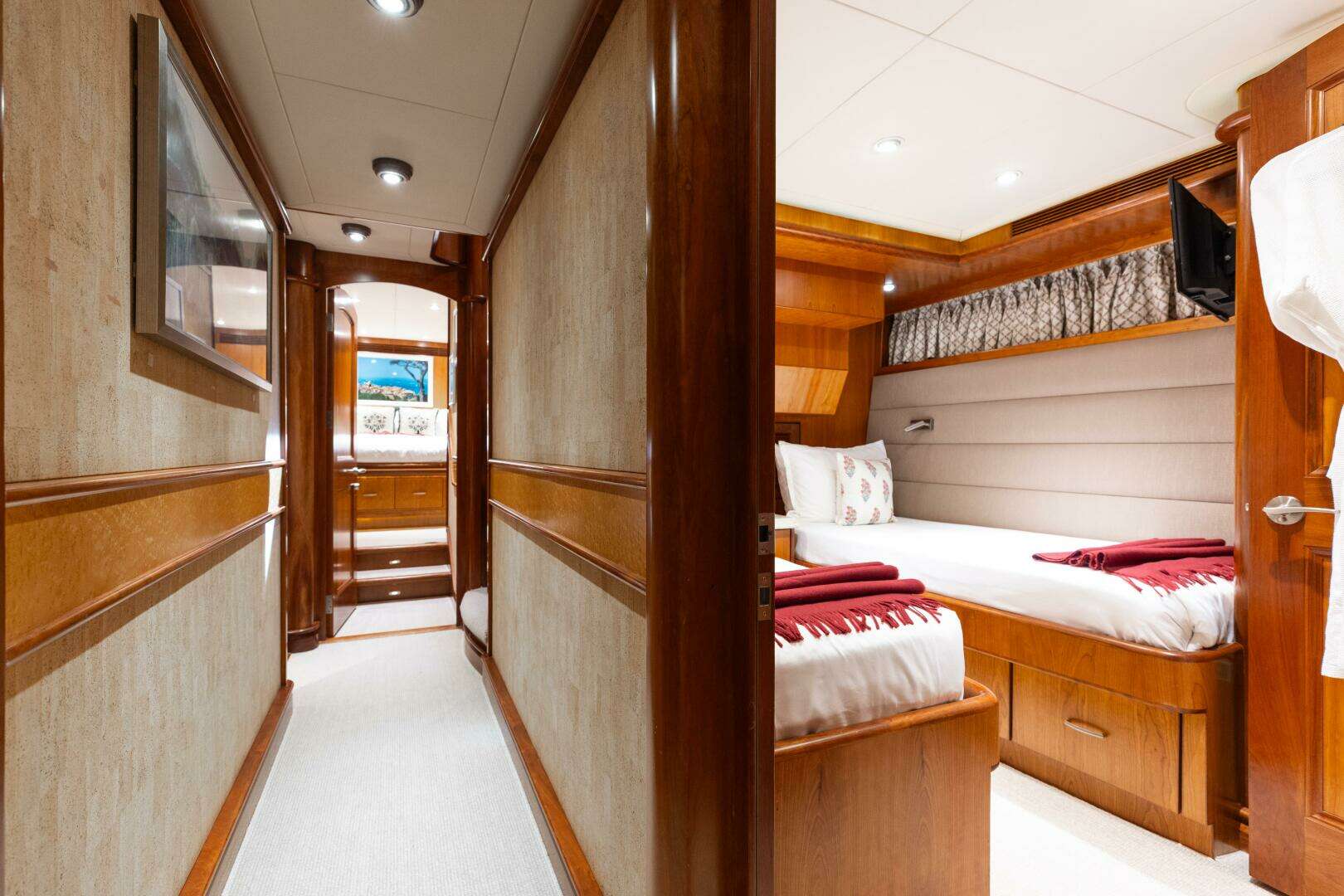 2007 President Tri-Deck - Image 33