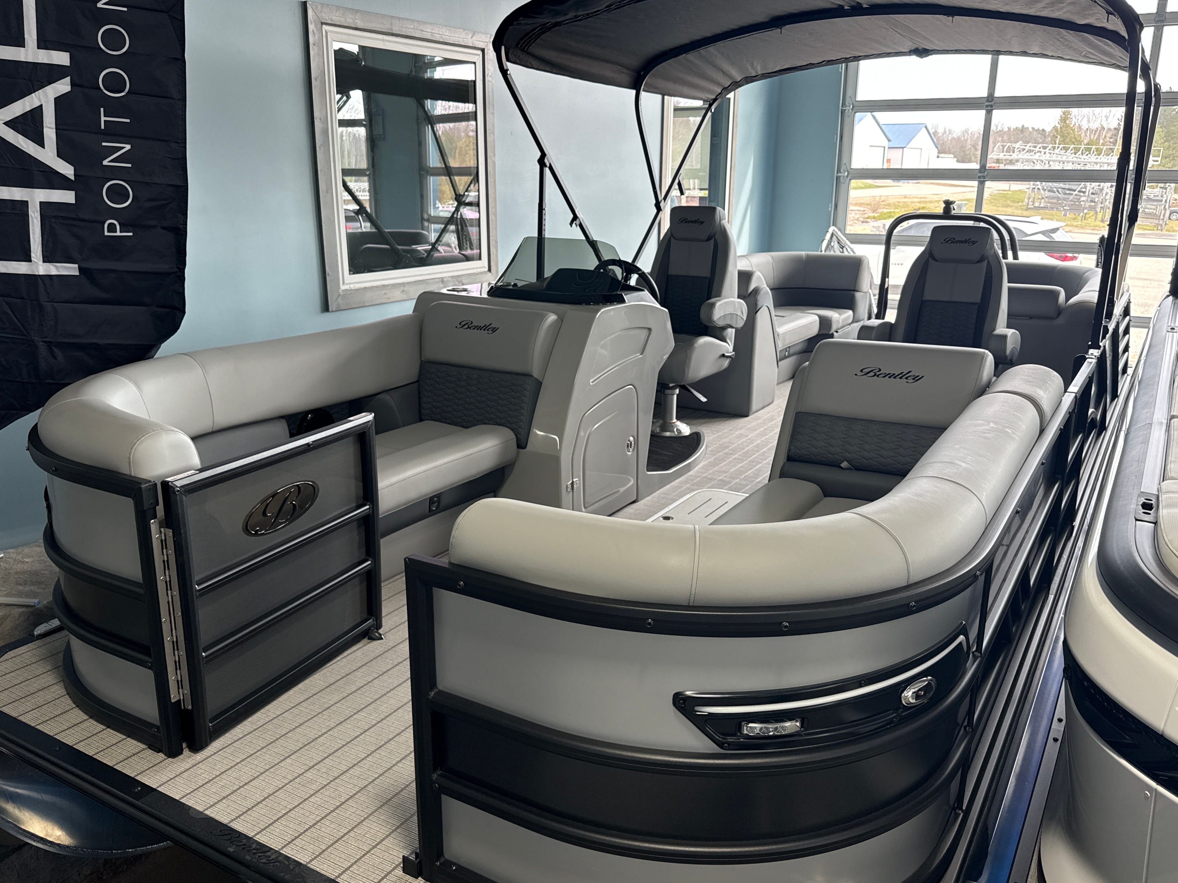 2026 Bentley Pontoons 223 ELITE ADMIRAL