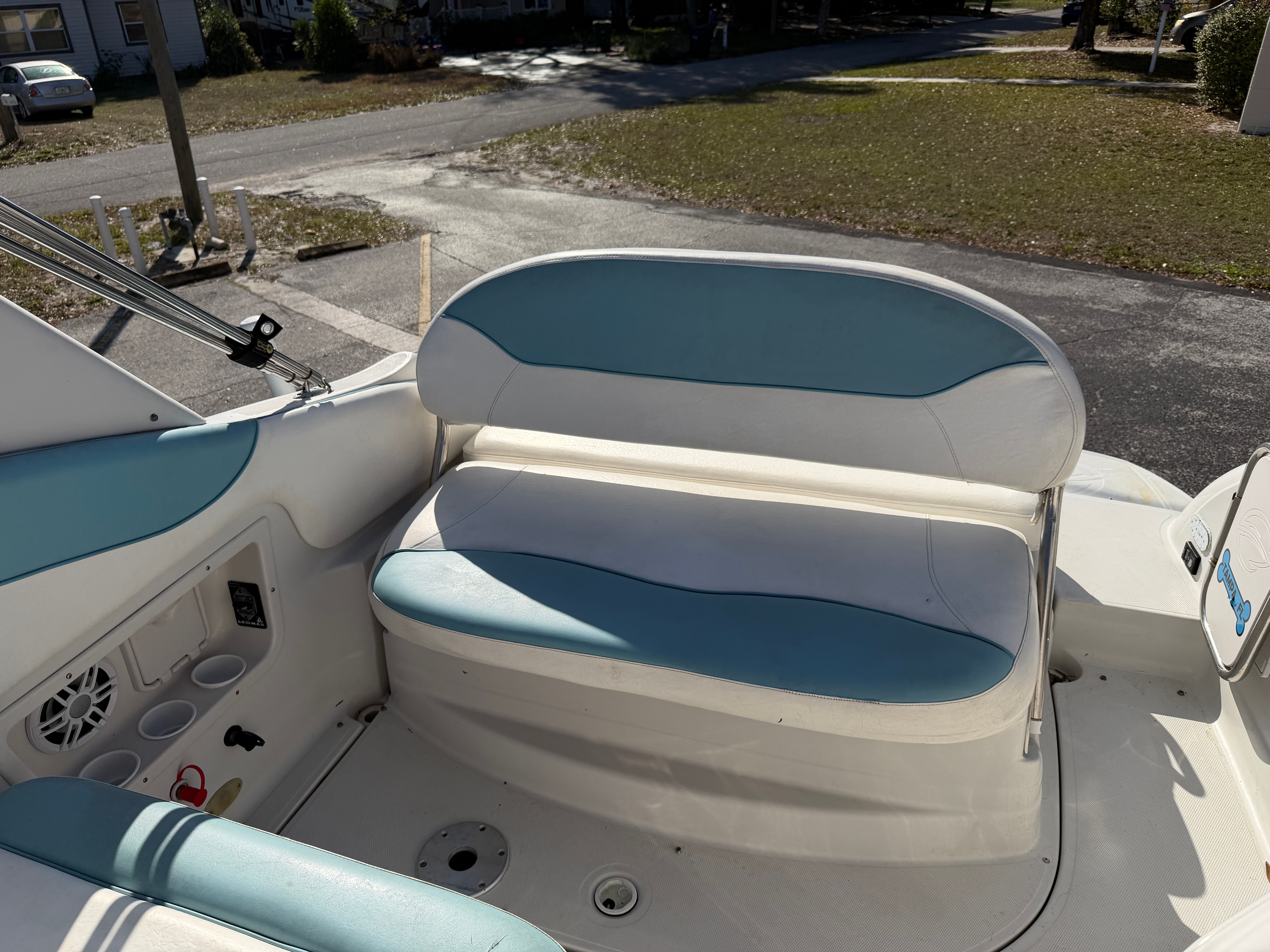 2006 Crownline 270 CR - 11