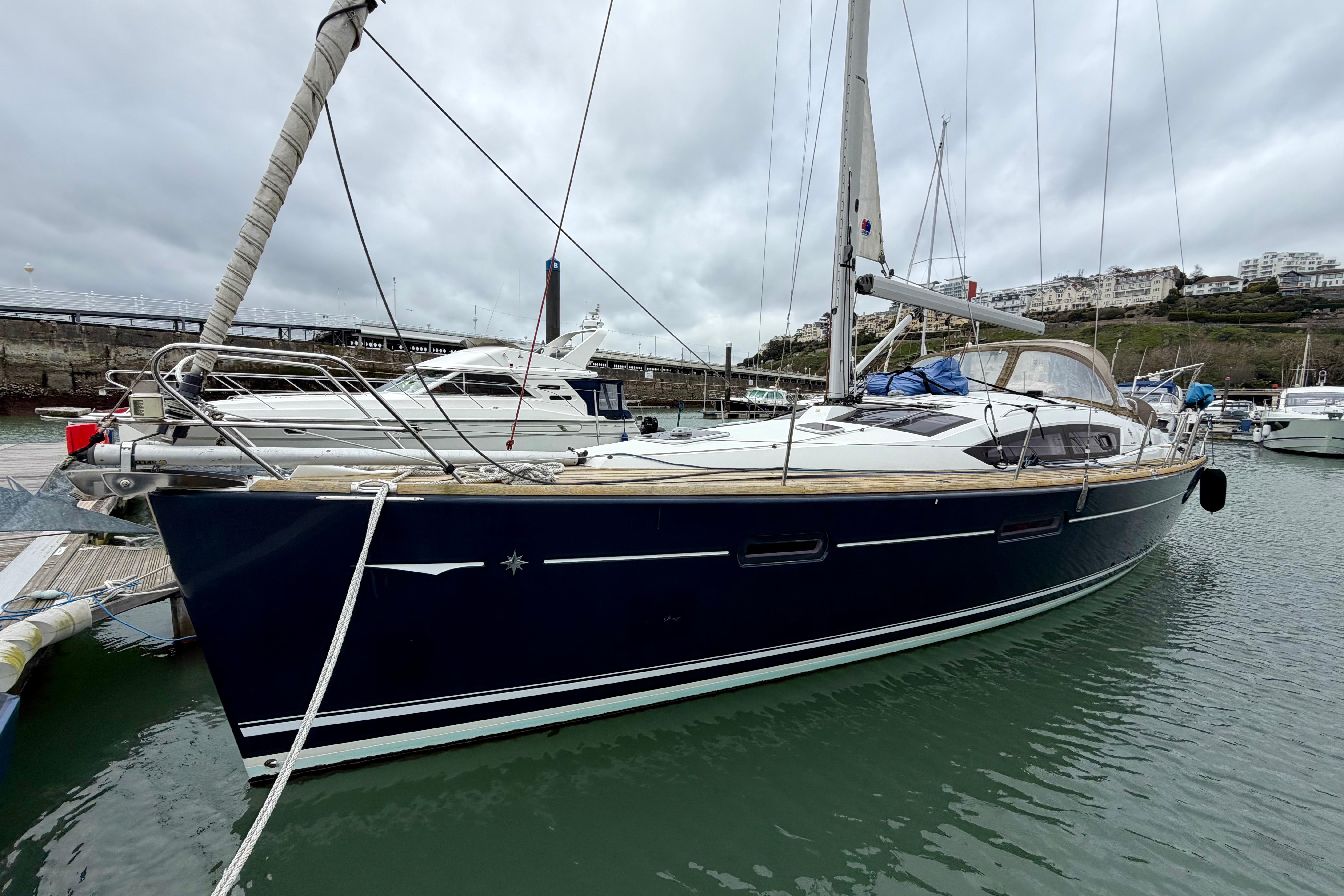 2011 Jeanneau Sun Odyssey 42 DS