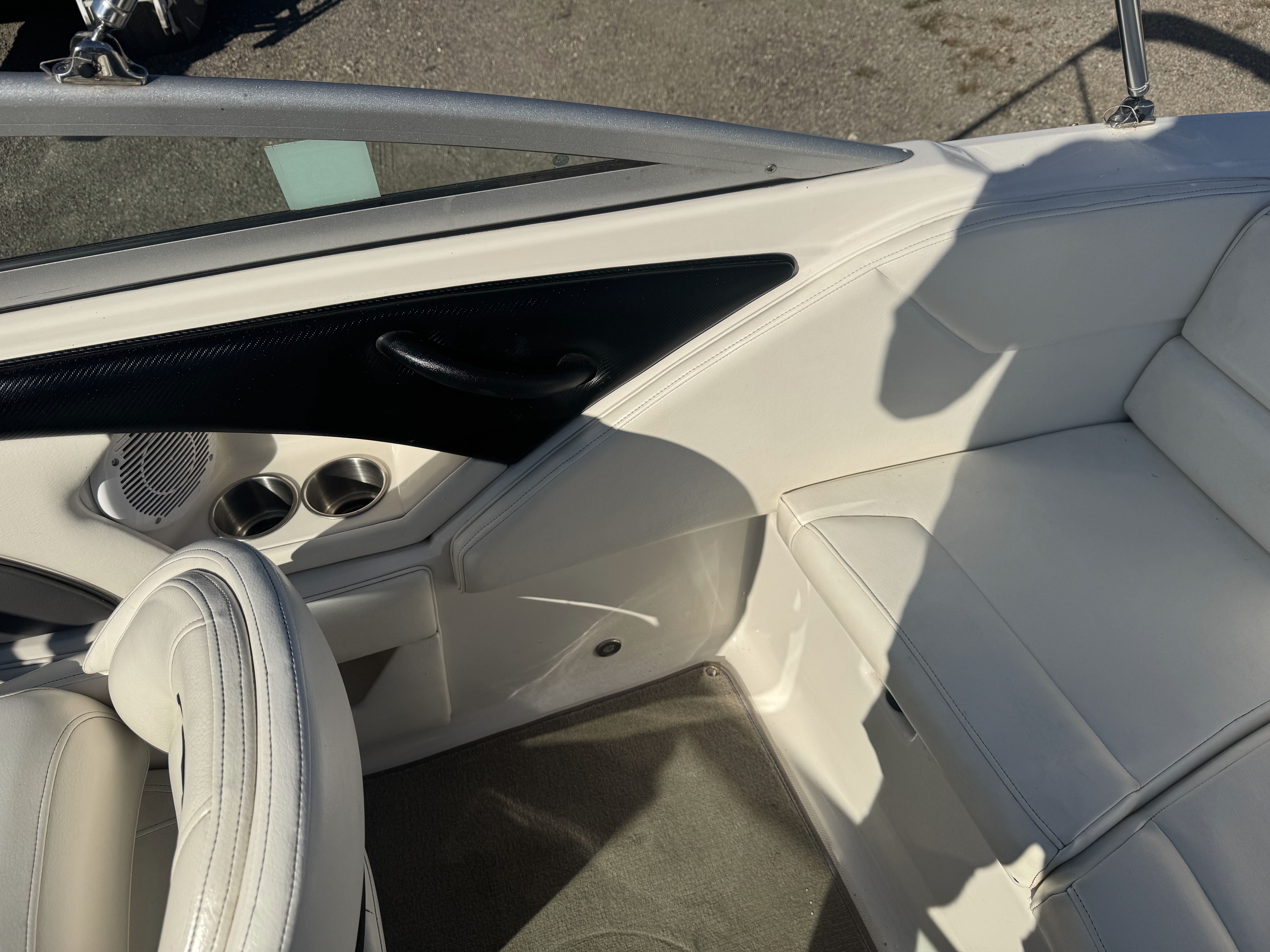 2009 Monterey 194FS - 17