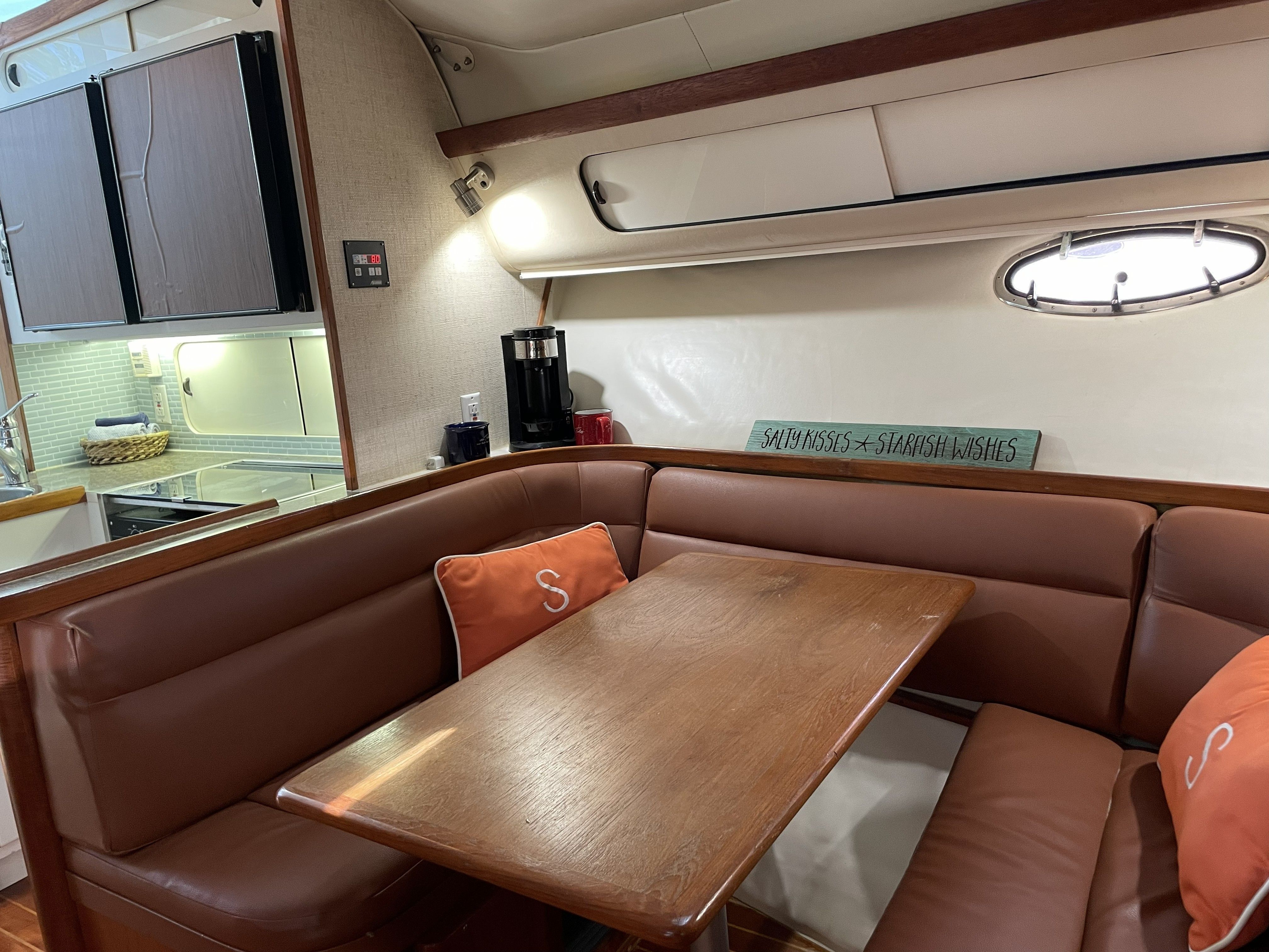 1994 Tiara Yachts 3600 Open - 10