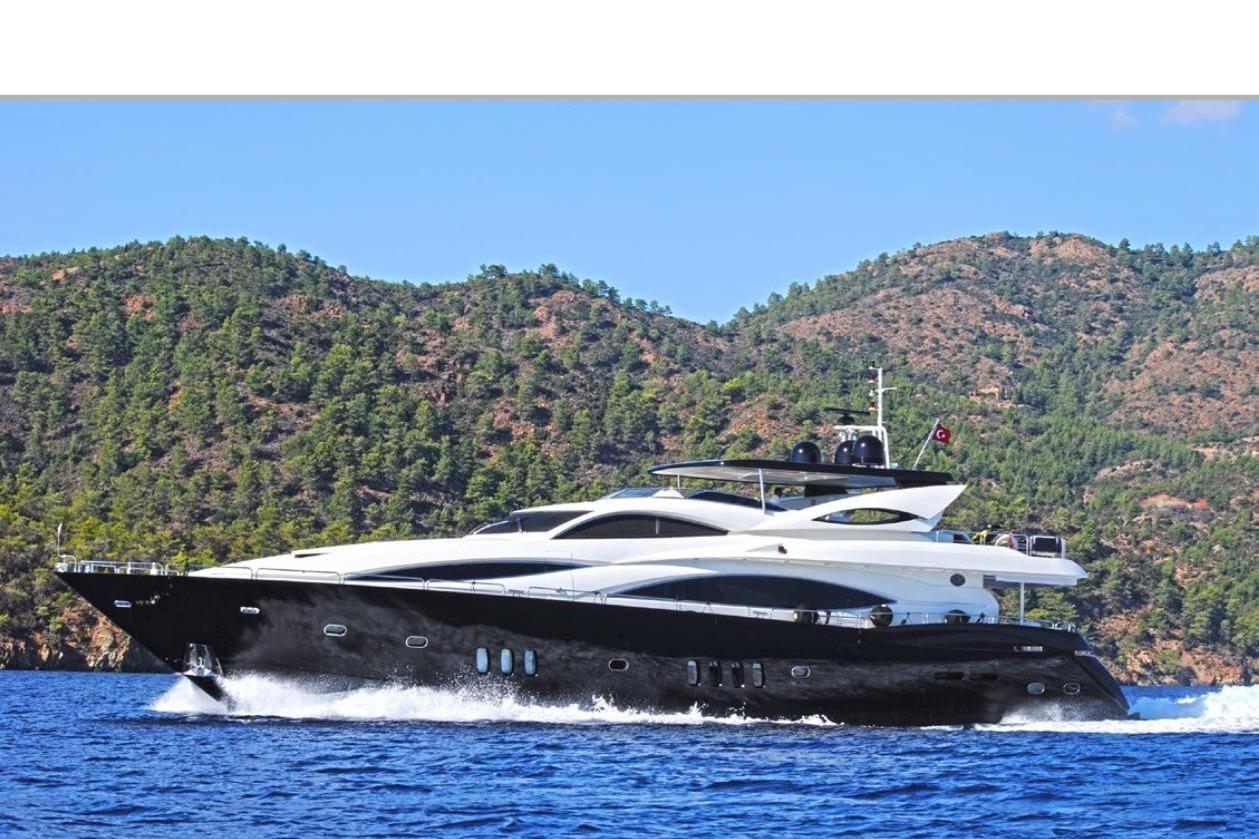 2005 Sunseeker 105 Yacht