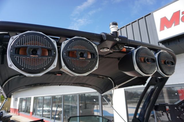 2025 MasterCraft X24 Supercharged 6.2L - 9K Rebate Eligible - 34