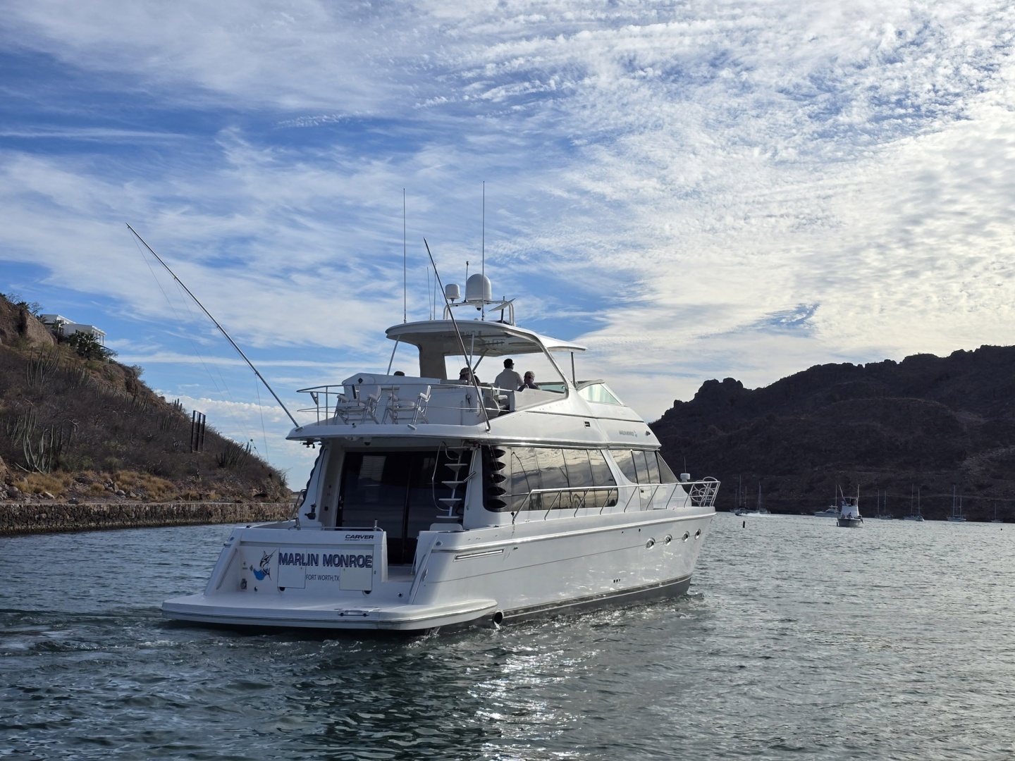 2001 Carver 570 Voyager Pilothouse - Image 3
