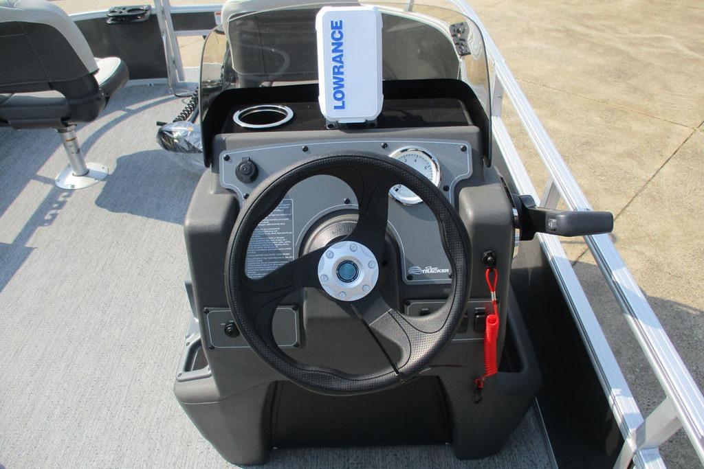 Steering console of 2026 Sun Tracker Bass Buggy 16 XL Select with Lowrance device.
